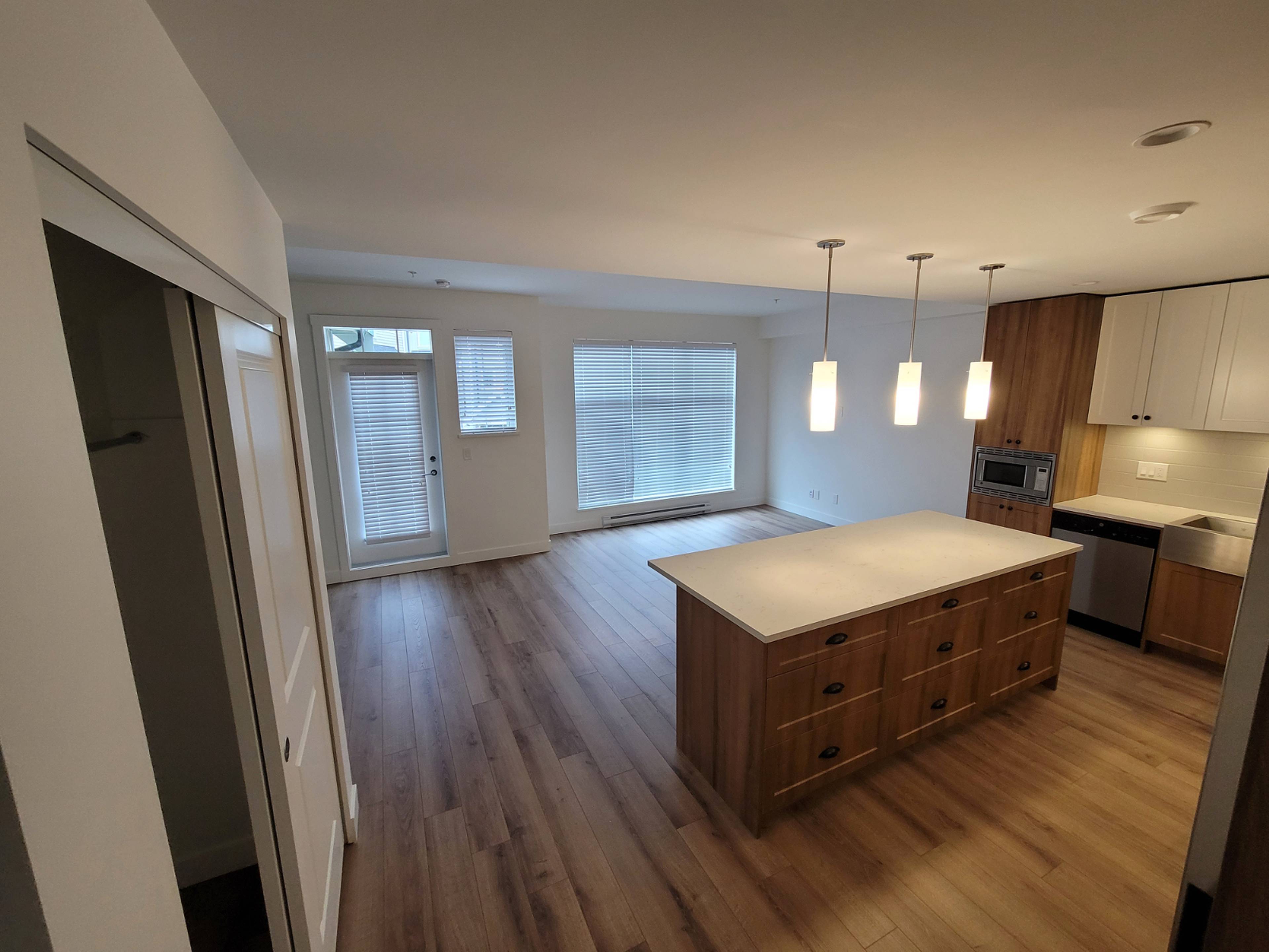 20487 65 Ave, Langley, BC 2 Bedroom Townhouse for Rent liv.rent