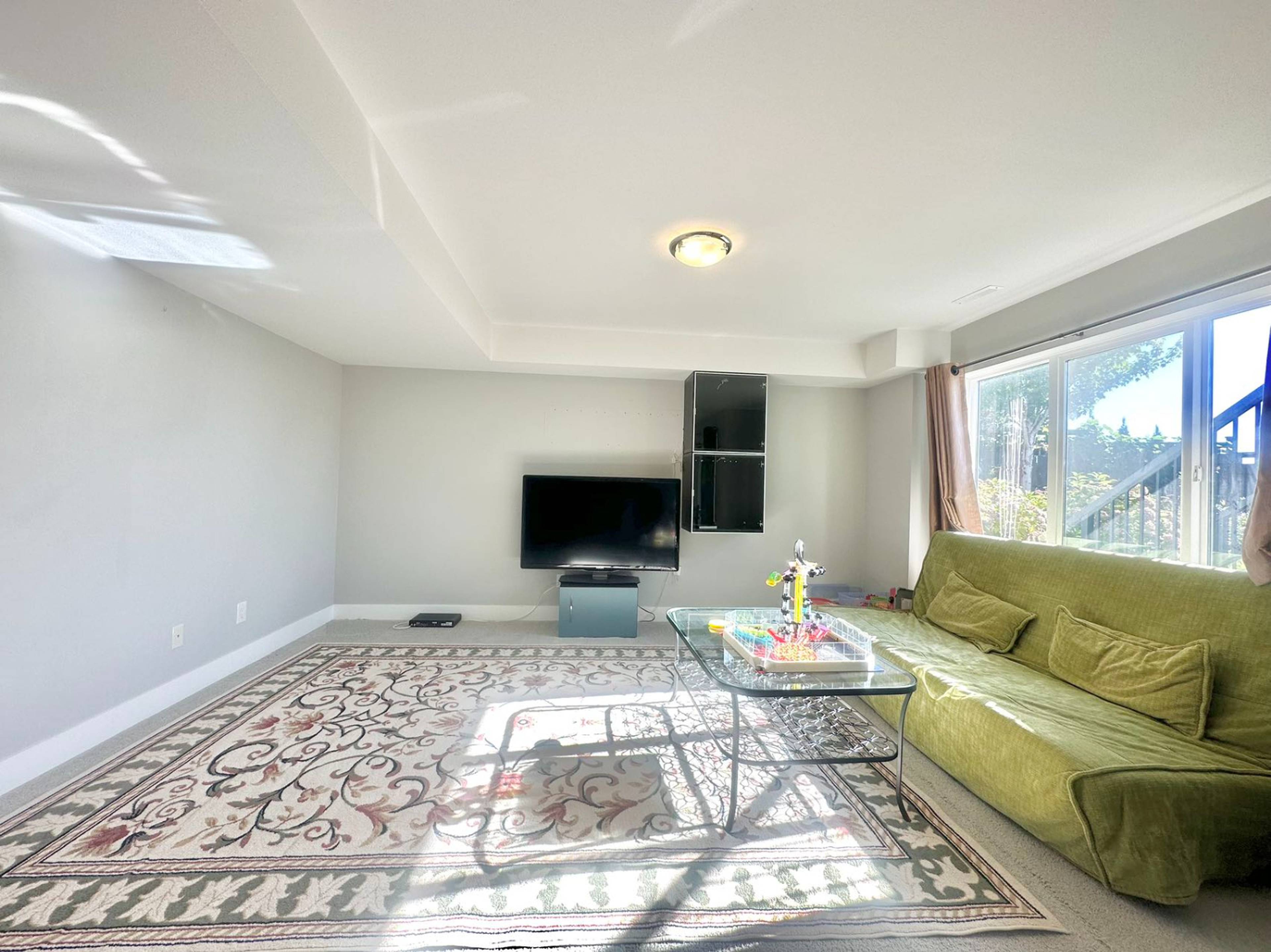 3492 Galloway Ave, Coquitlam, BC 2 Bedroom House for Rent liv.rent