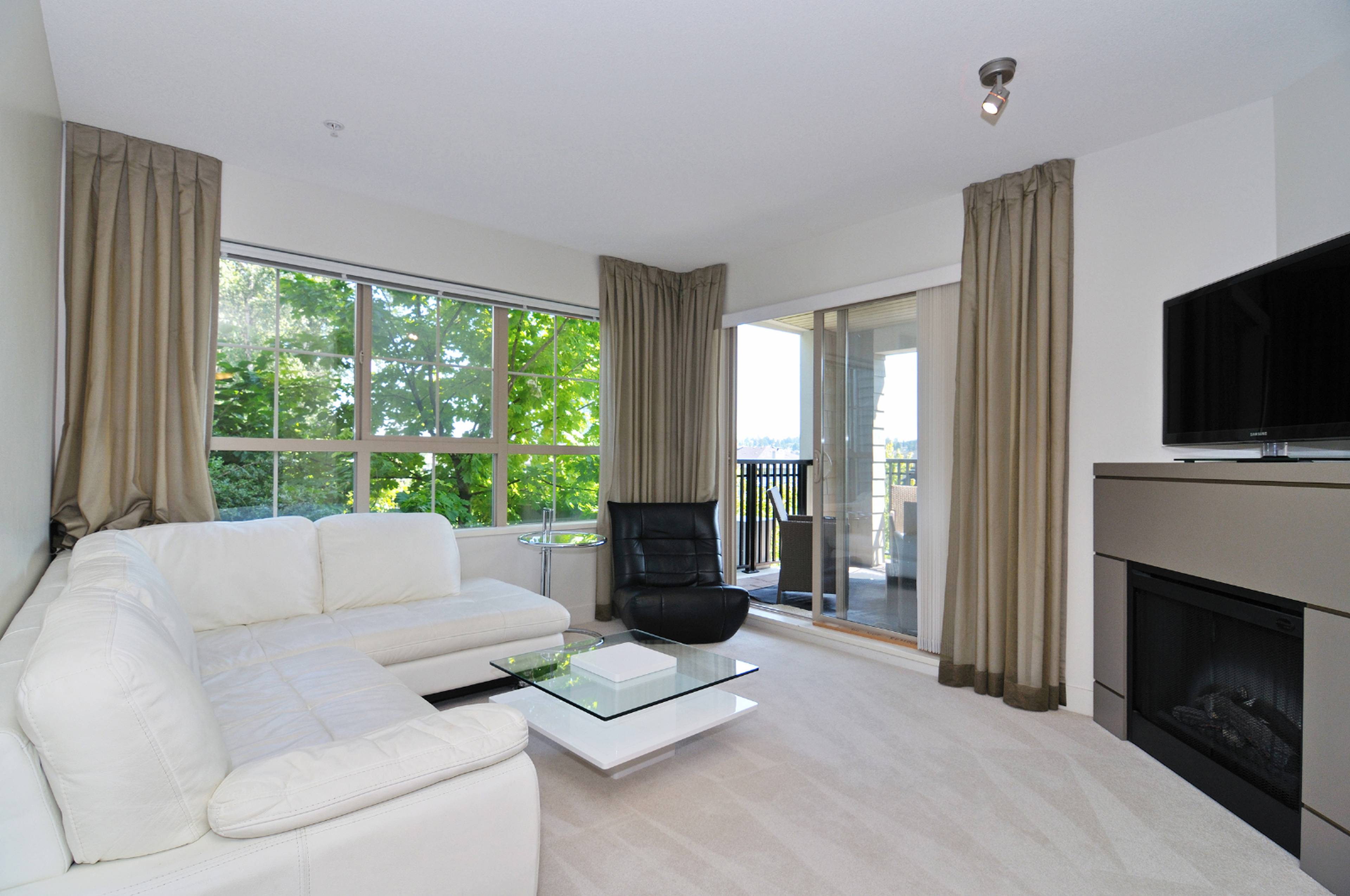 2 室  · 2 卫 for rent $2,880 / 月