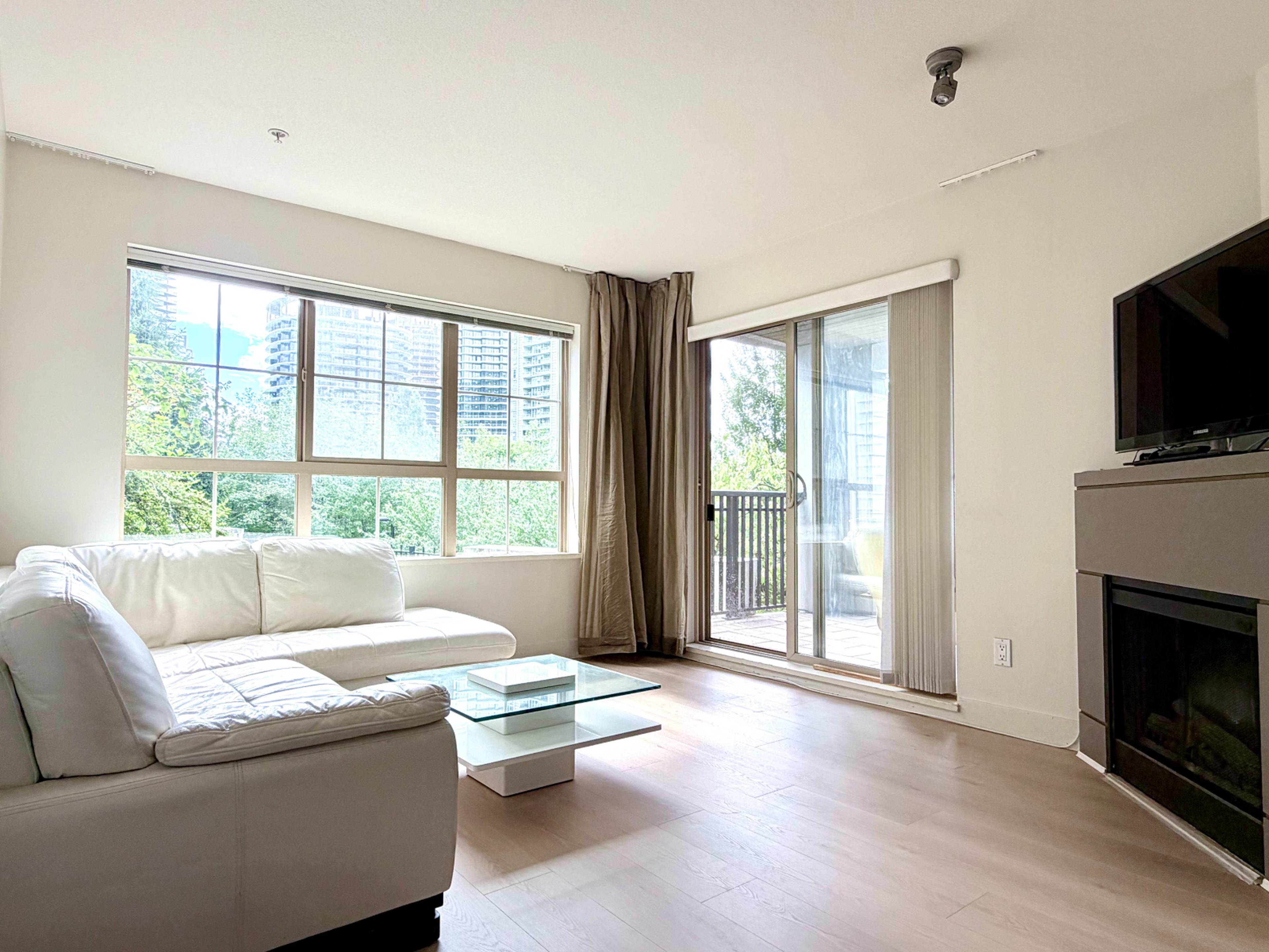 2 Bed  · 2 Bath for rent $2,880 / month