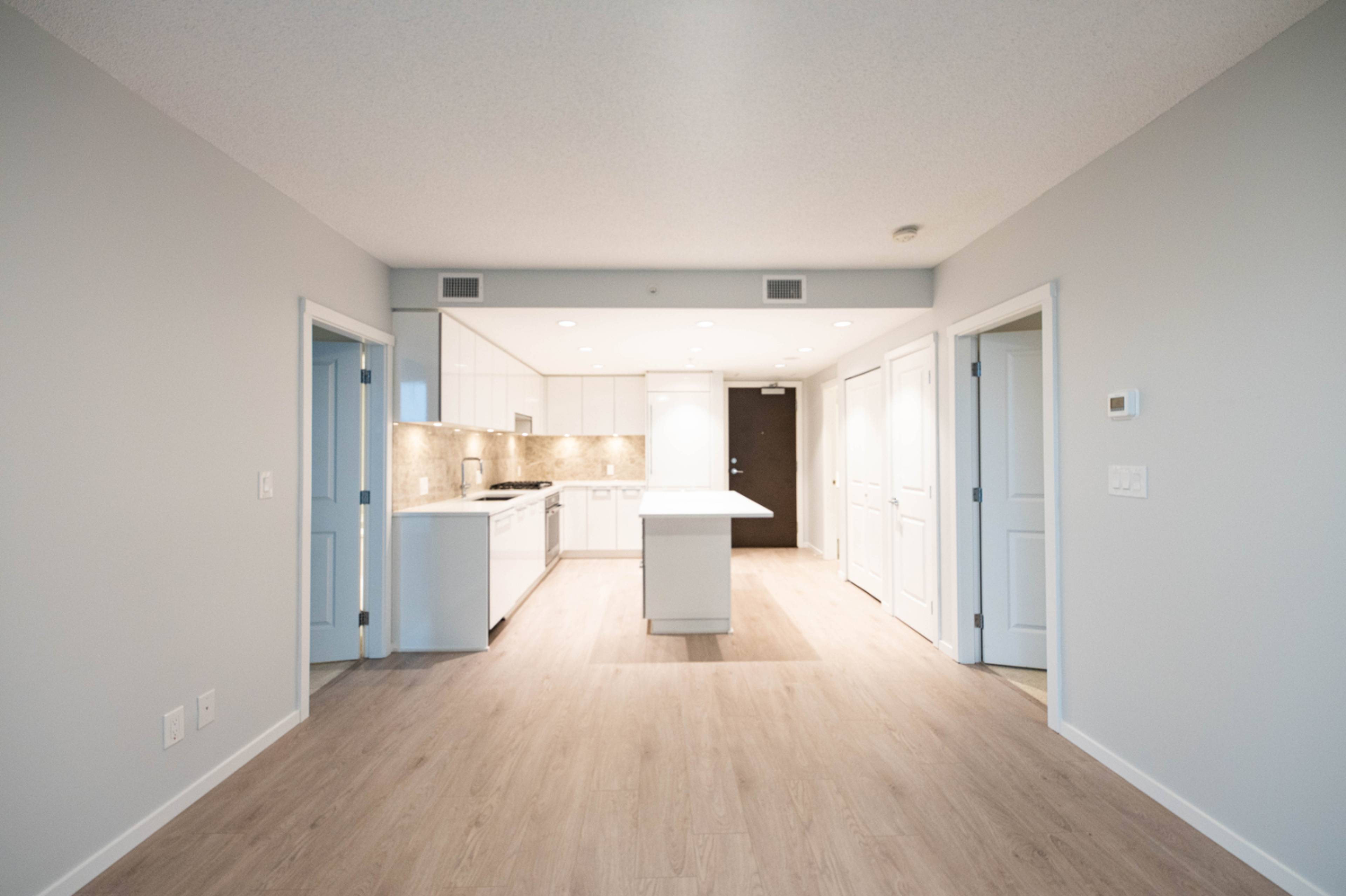 2005 6700 Dunblane Ave, Burnaby, BC 2 Bedroom Apartment for Rent