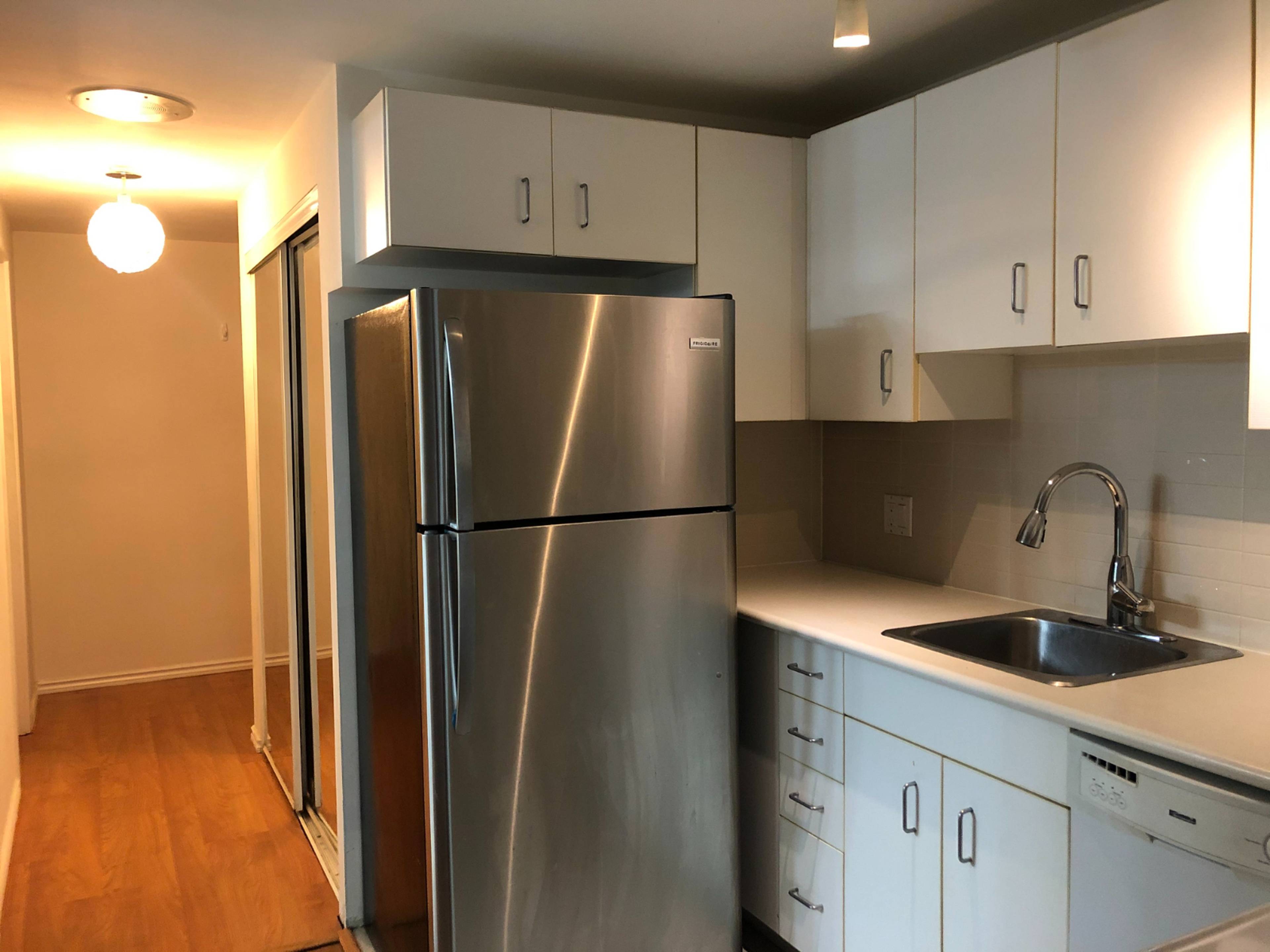 508 588 Broughton St, Vancouver, BC 1 Bedroom Apartment for Rent liv.rent