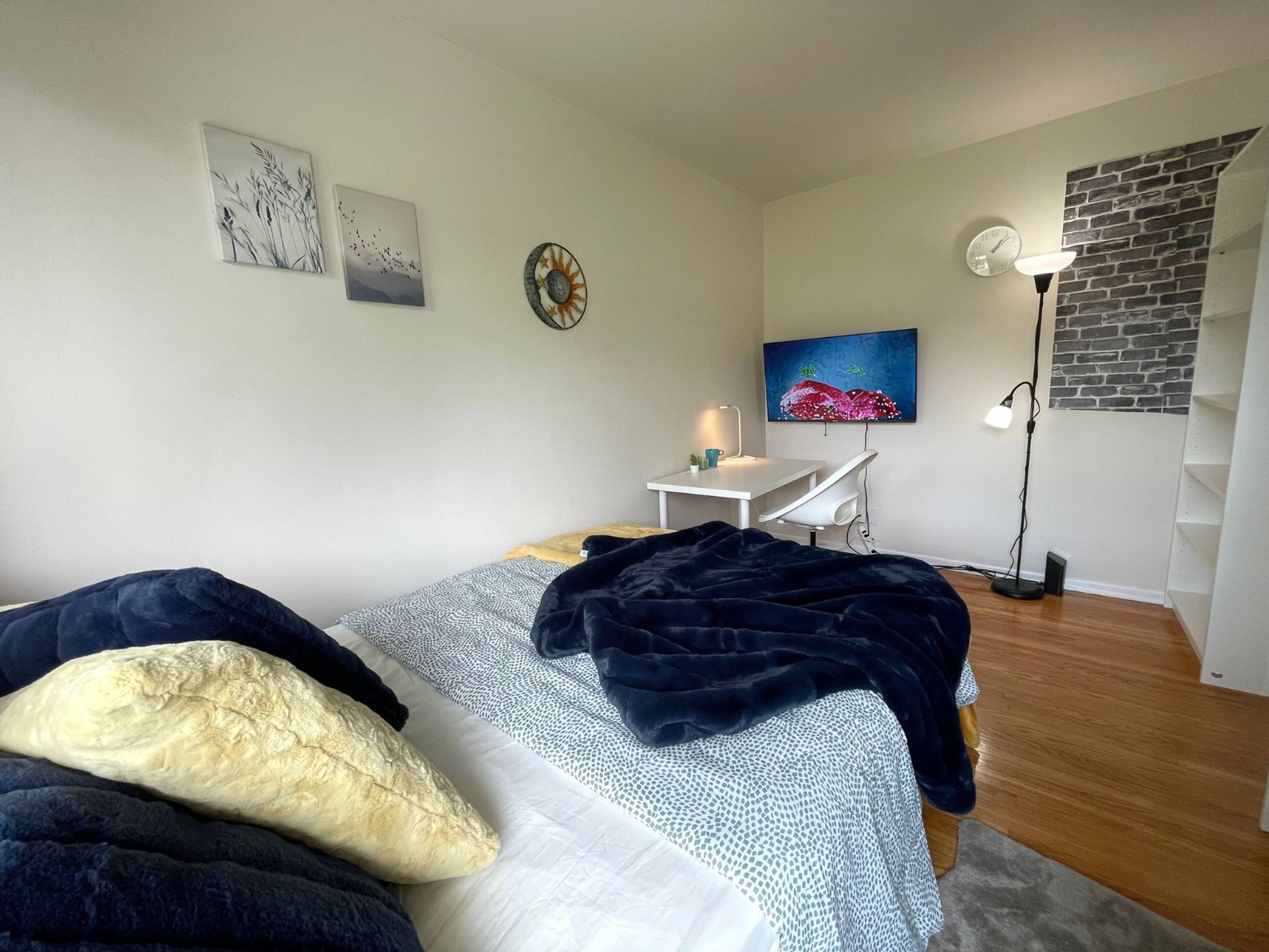 Flex Plus Garden Court 10211 Princess Elizabeth Ave NW, Edmonton