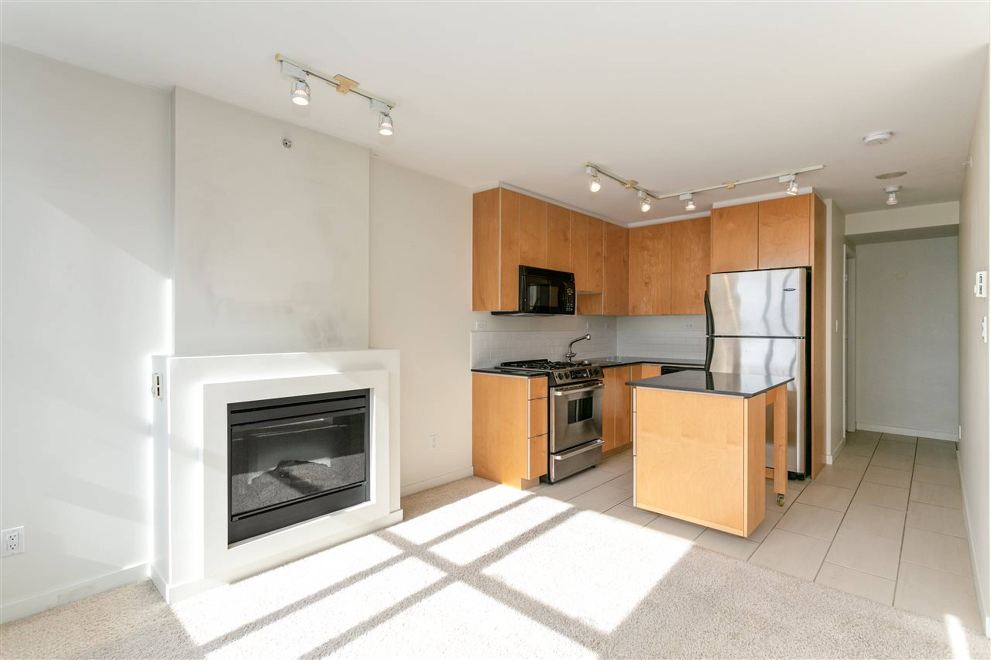 989 Beatty St, Vancouver, BC Studio Apartment for Rent liv.rent