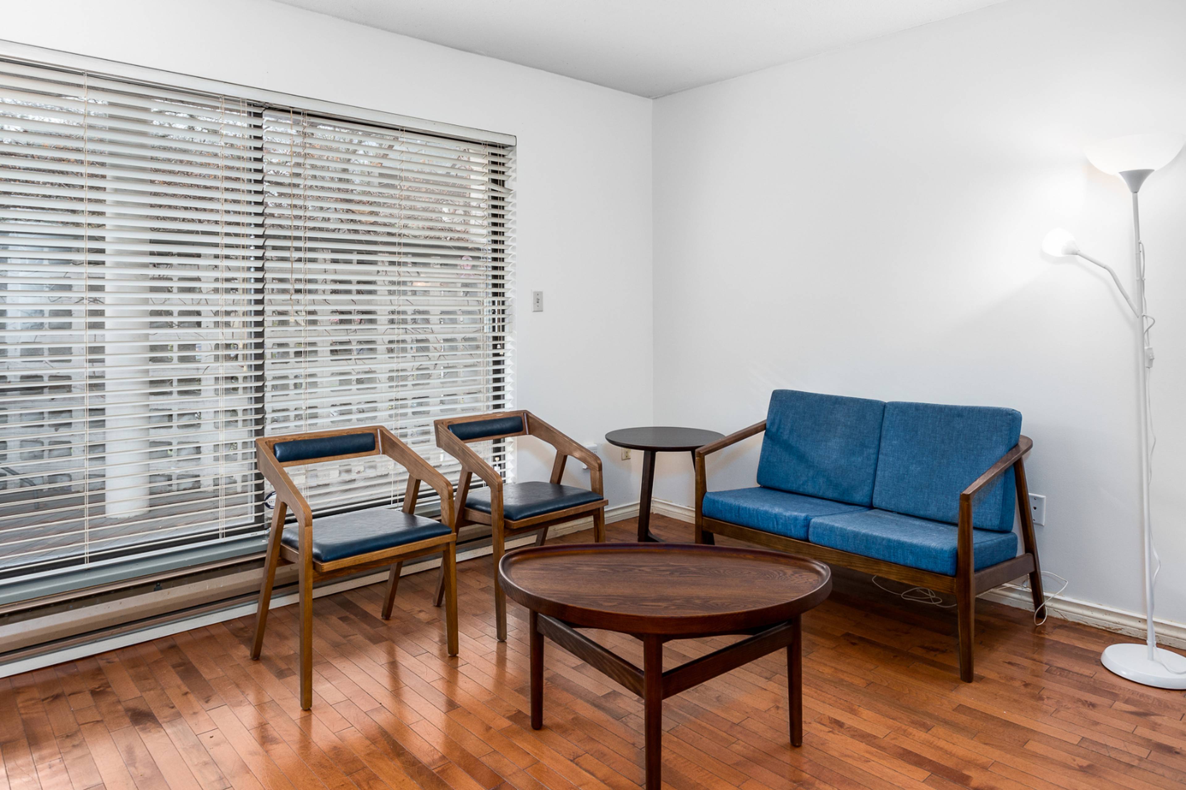 3 ch.  · 1 s. de bains for rent $4,700 / mois