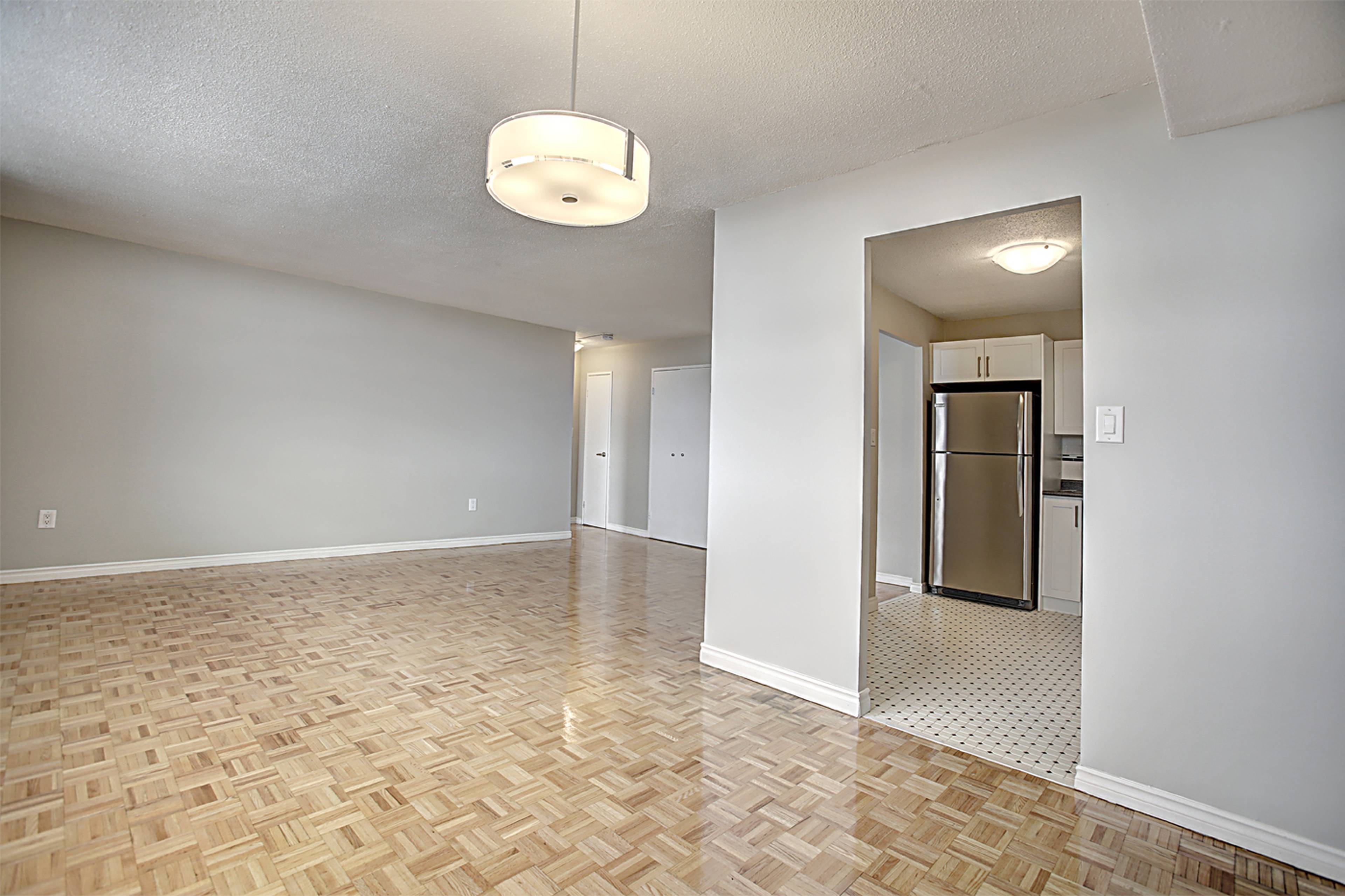 1 Bedroom 3895 Lawrence Avenue East, Scarborough, ON 1 Bedroom