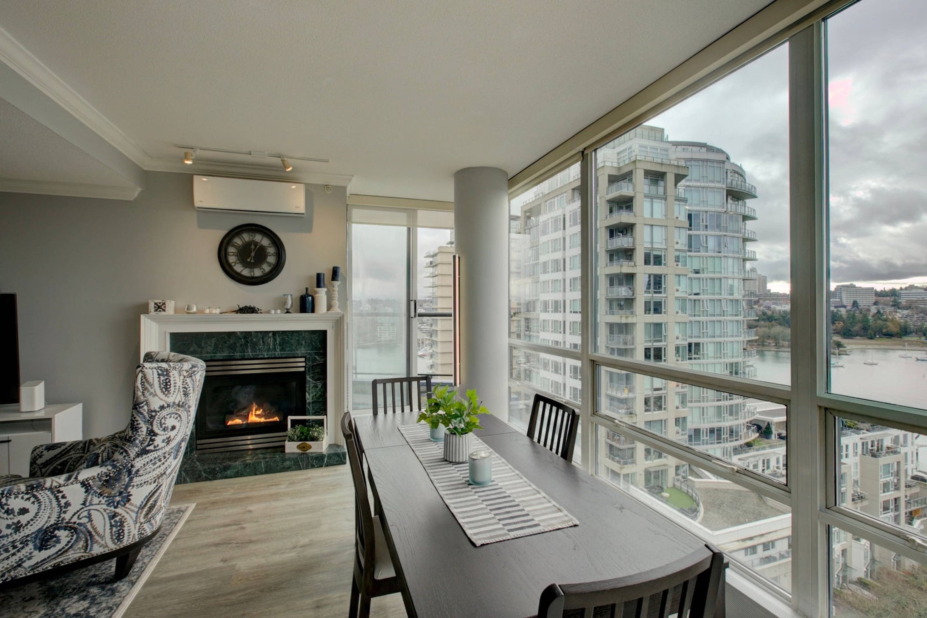SMART62 139 Drake St, Vancouver, BC 2 Bedroom Apartment for Rent