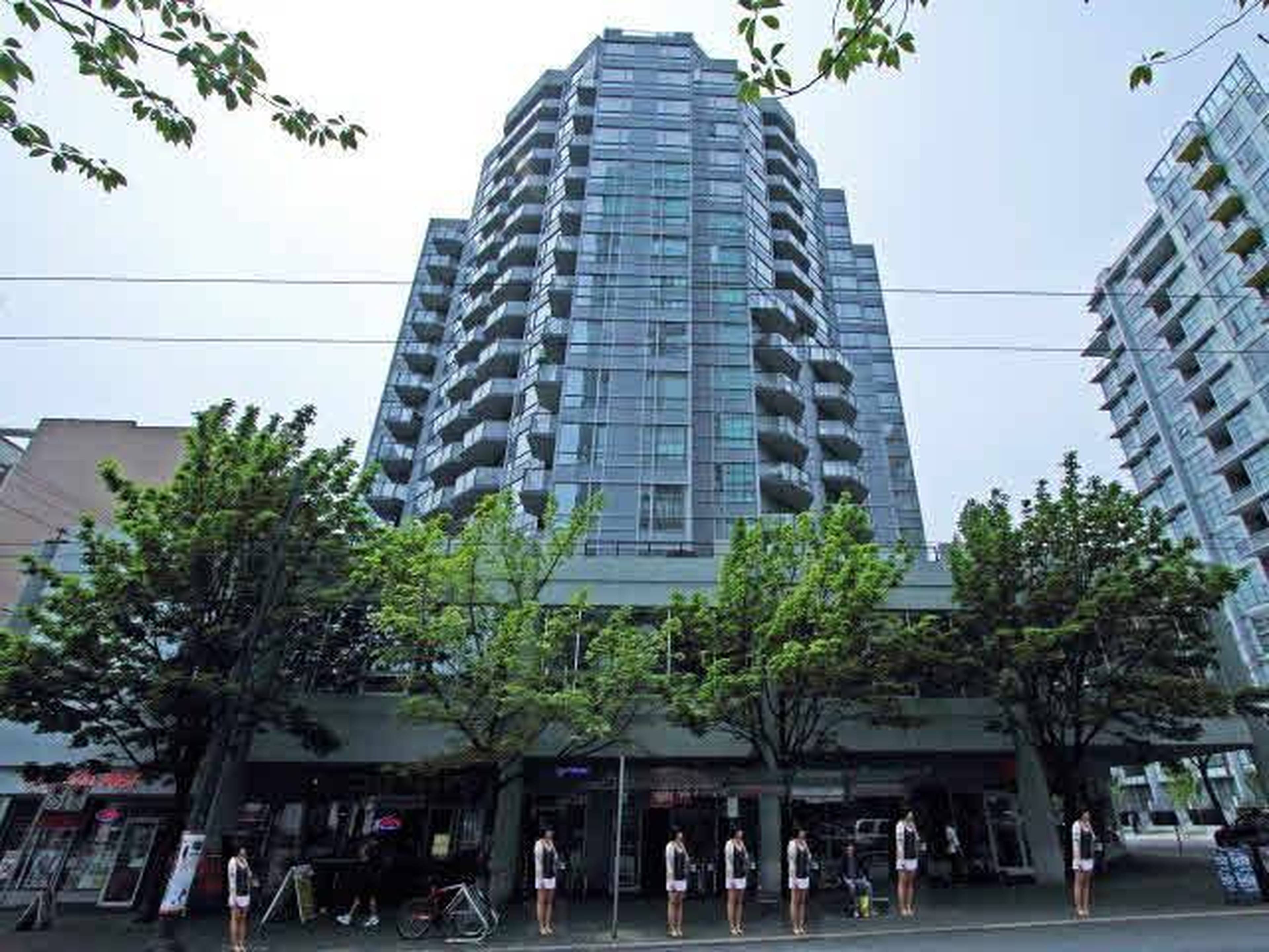 2 Bed  · 2 Bath for rent $3,300 / month