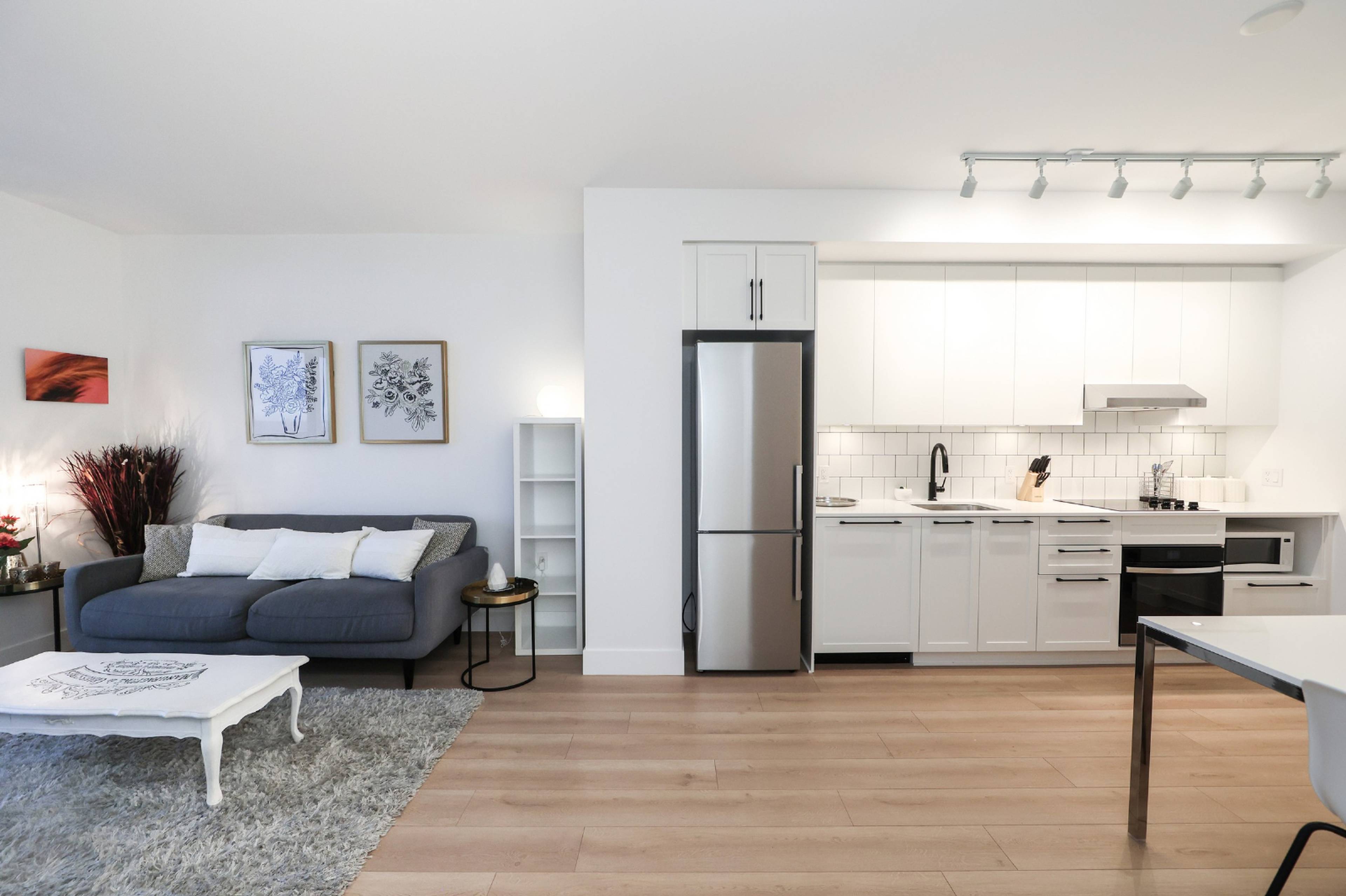 8750 University Cres, Burnaby, BC 1 Bedroom Apartment for Rent liv.rent