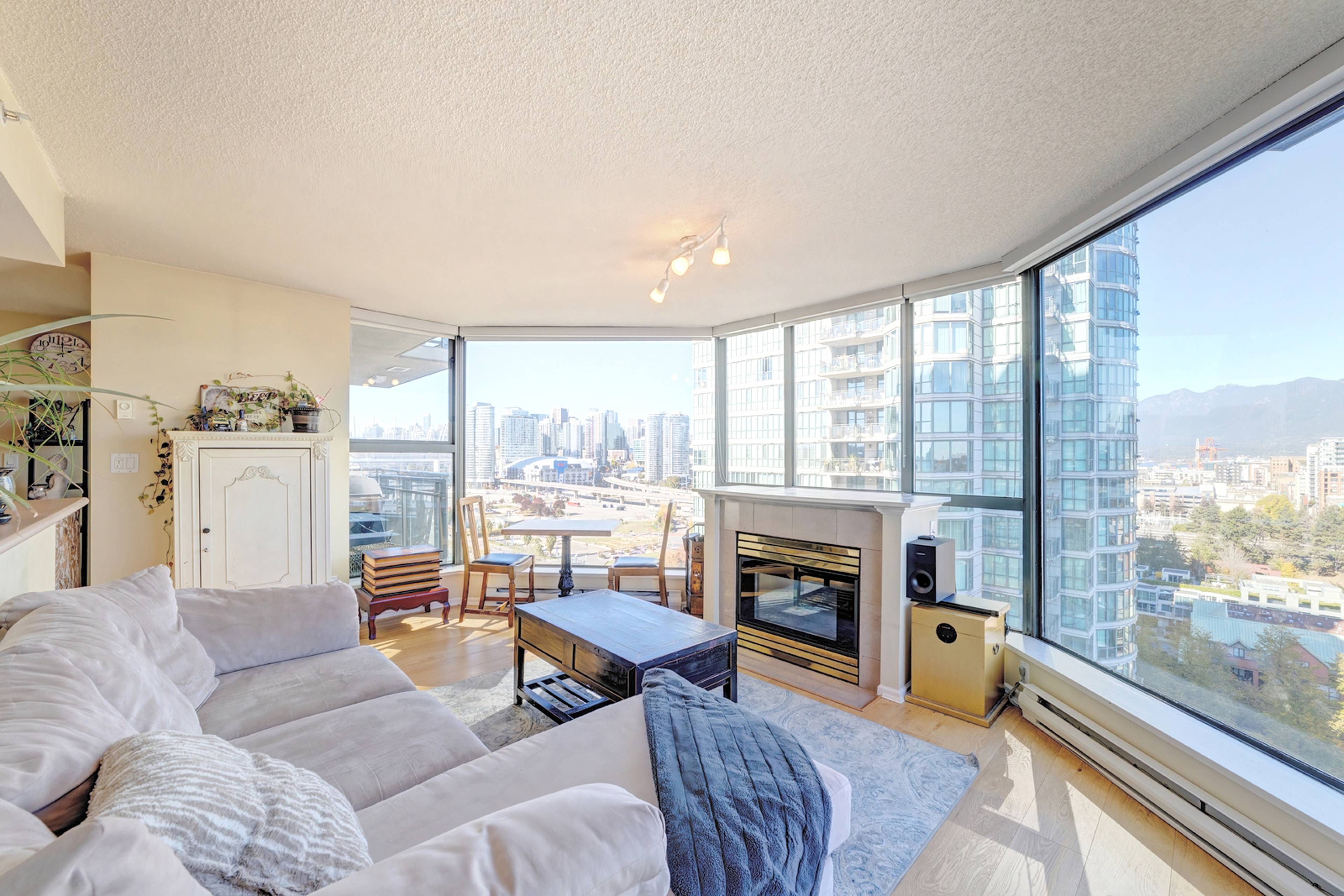 1128 Quebec St, Vancouver, BC 2 Chambre Appartement à louer liv.rent