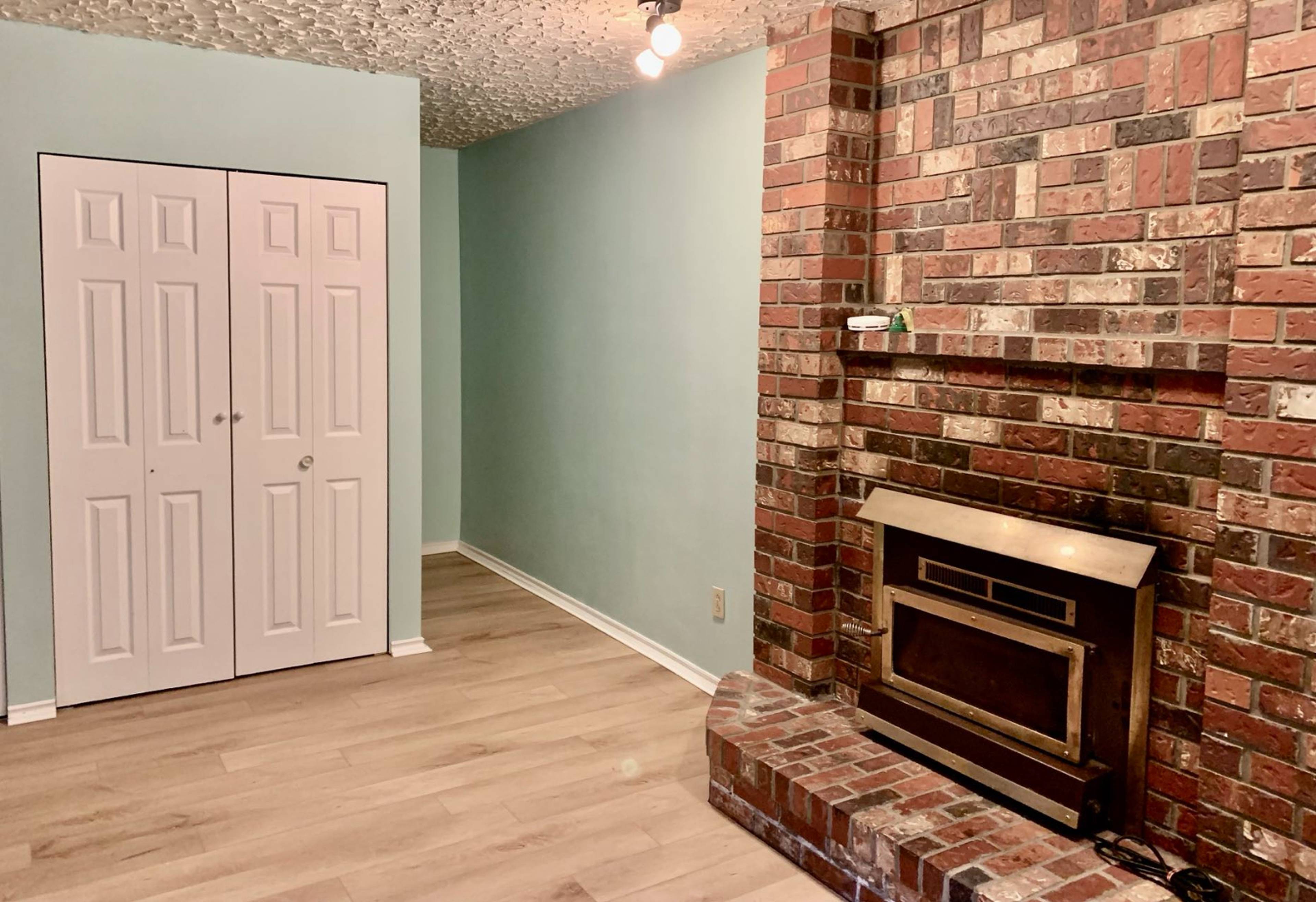 2950 Keets Dr, Coquitlam, BC 2 Bedroom Room for Rent liv.rent