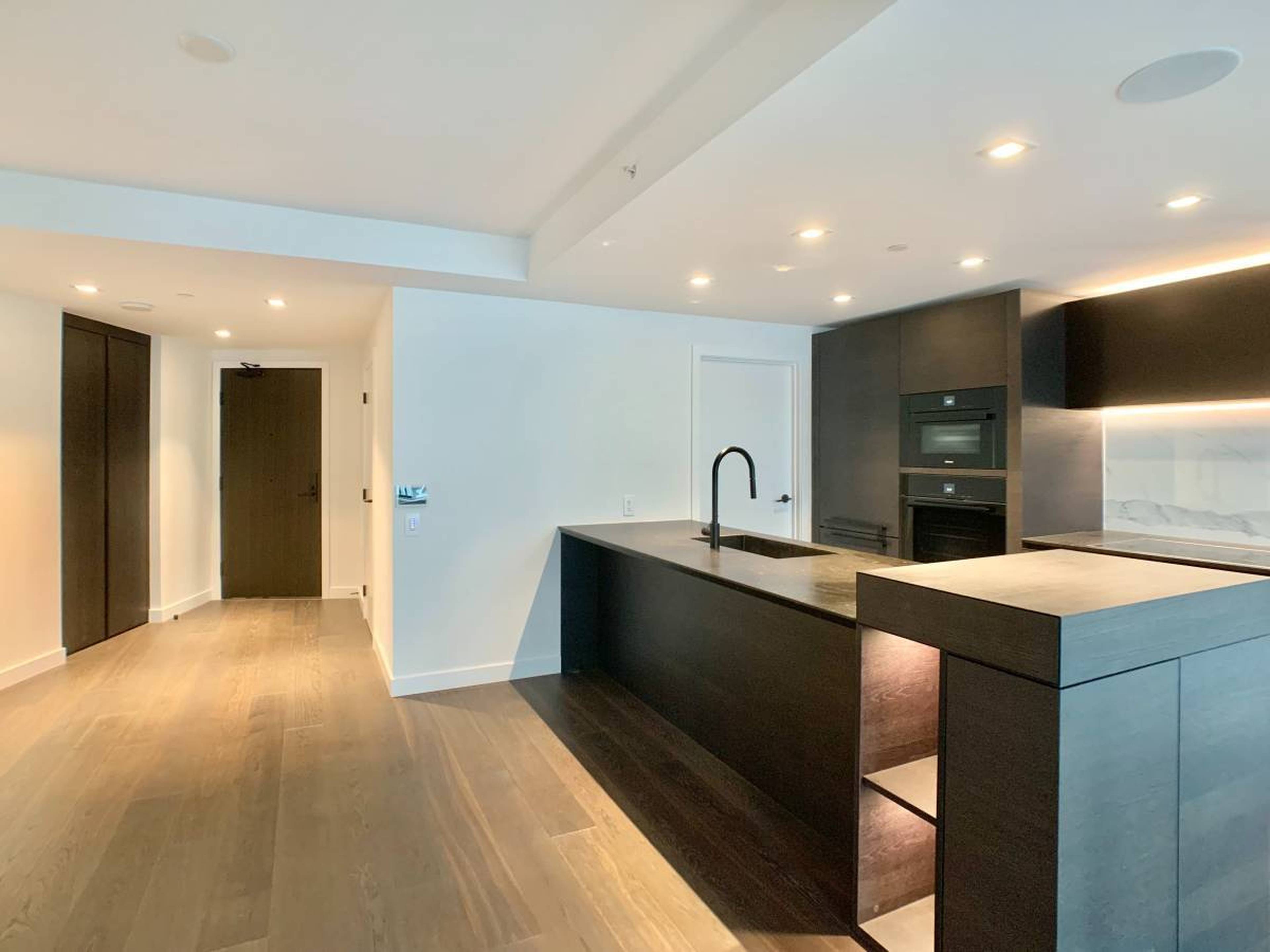 3 Bed  · 2 Bath for rent $6,500 / month