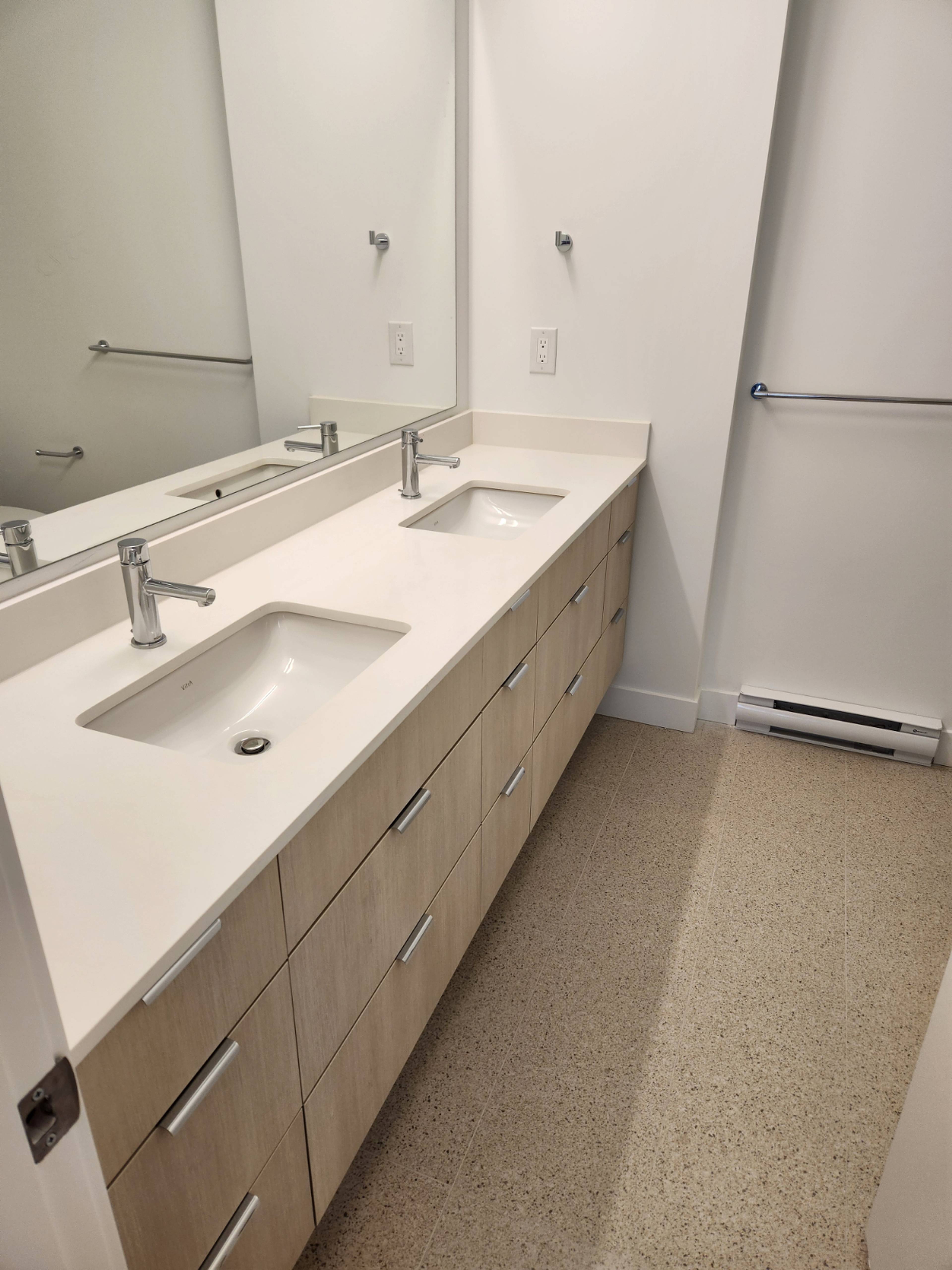 225 4292 Wolf Way, Tsawwassen, BC 2 Chambre Appartement à louer