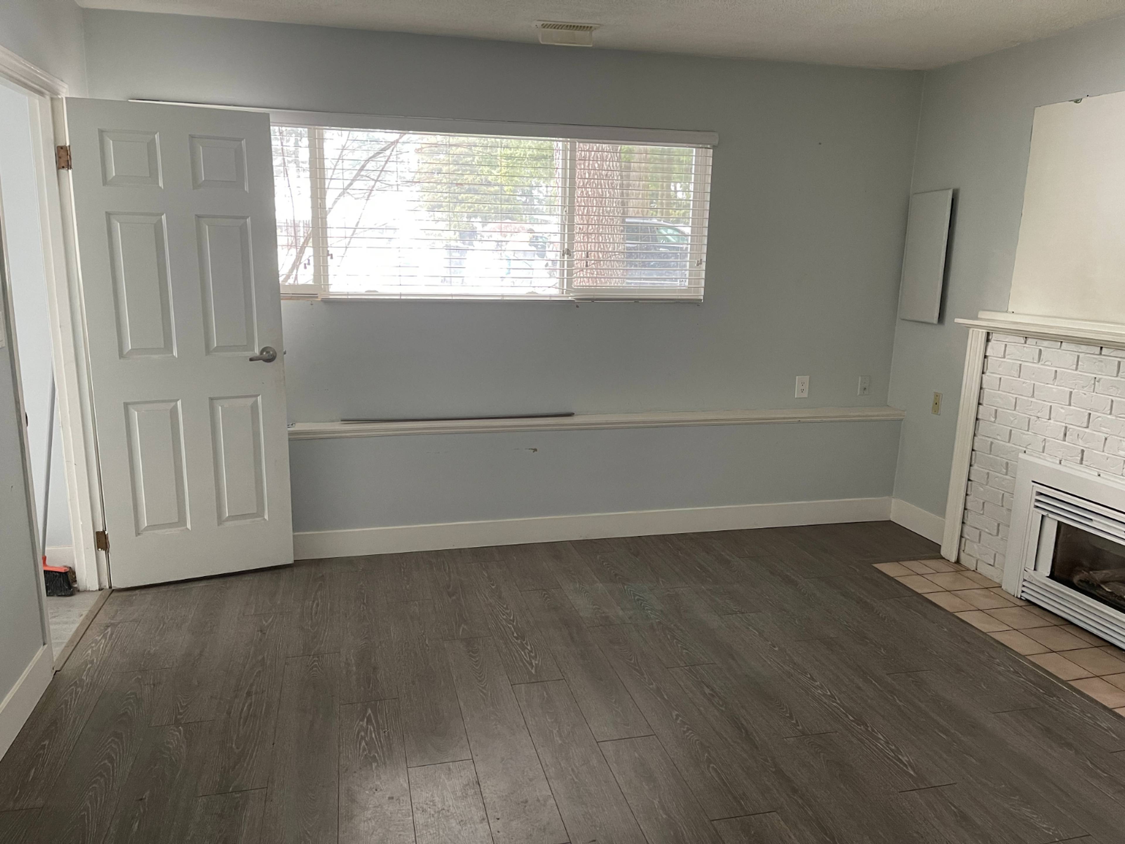 196A St, Langley, BC 2 Bedroom Room for Rent liv.rent