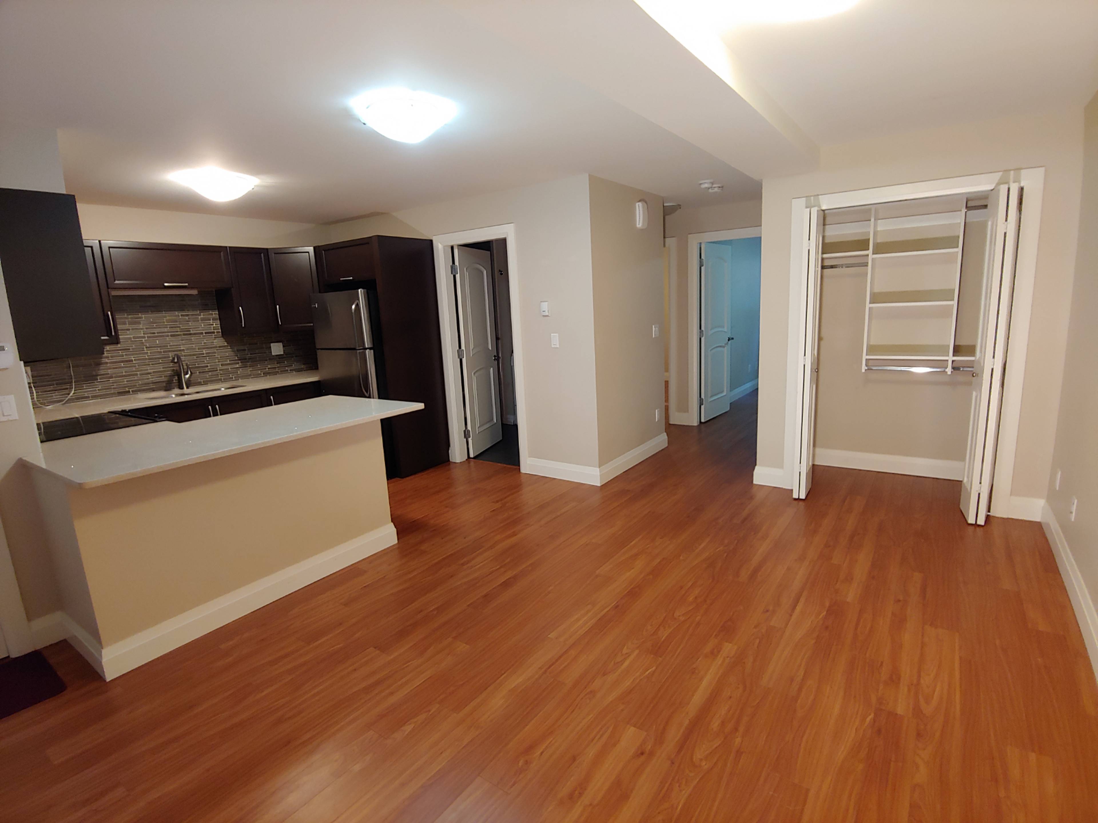 3105 St Annes Dr, North Vancouver District, BC 2 Bedroom House for