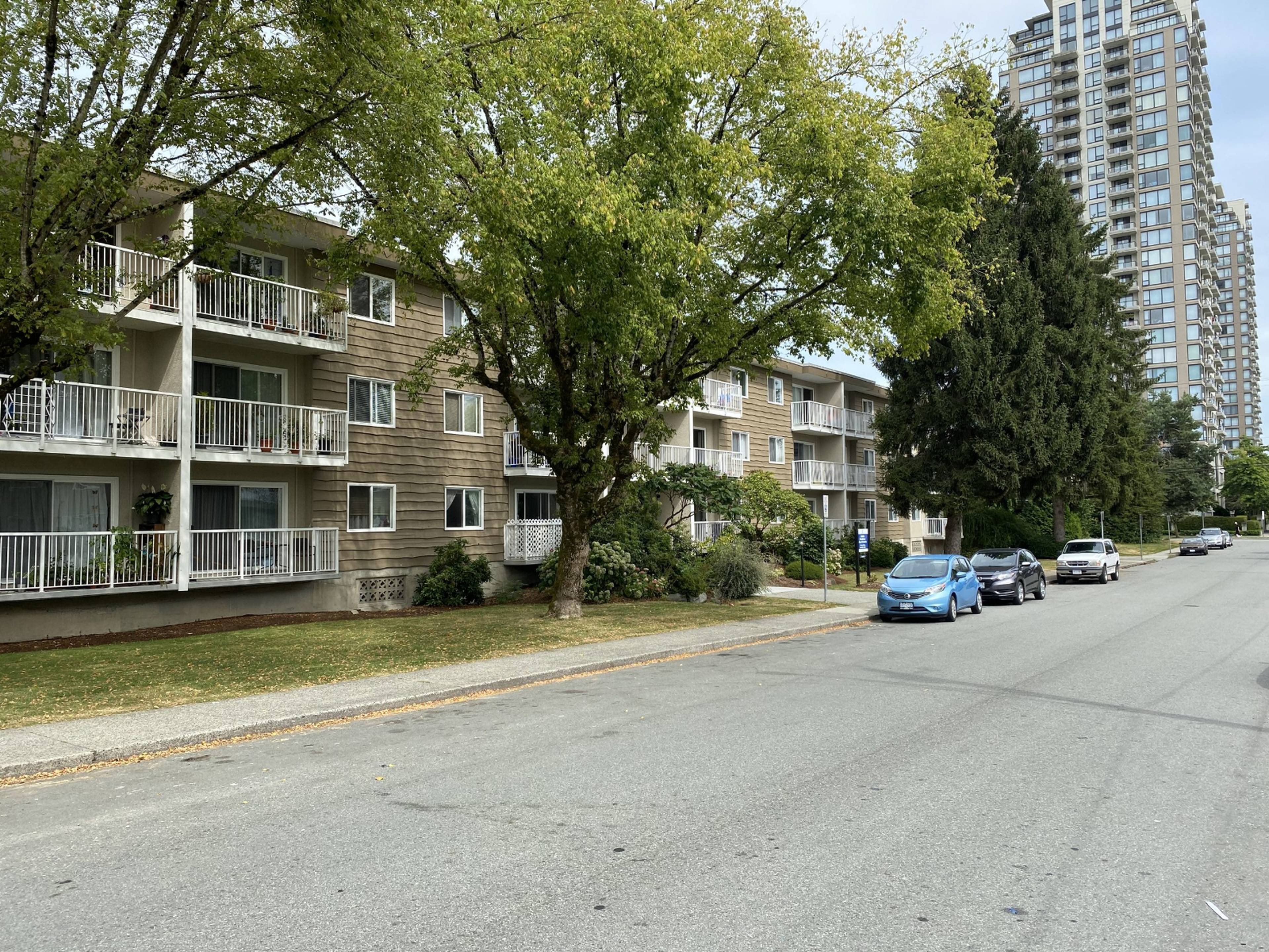 305 7035 Balmoral St, Burnaby, BC 2 Bedroom Apartment for Rent