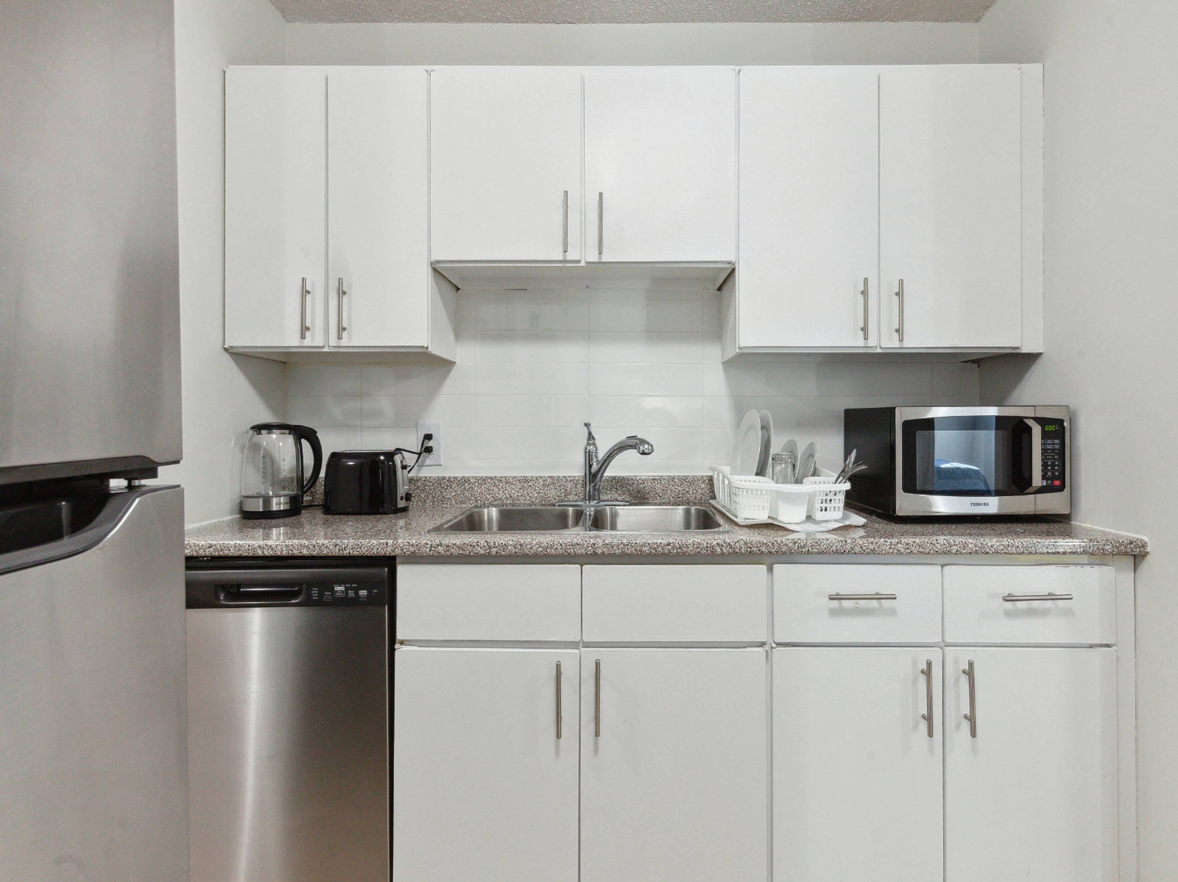 Deluxe Room Somerset 1030 South Park Street, Halifax, NS