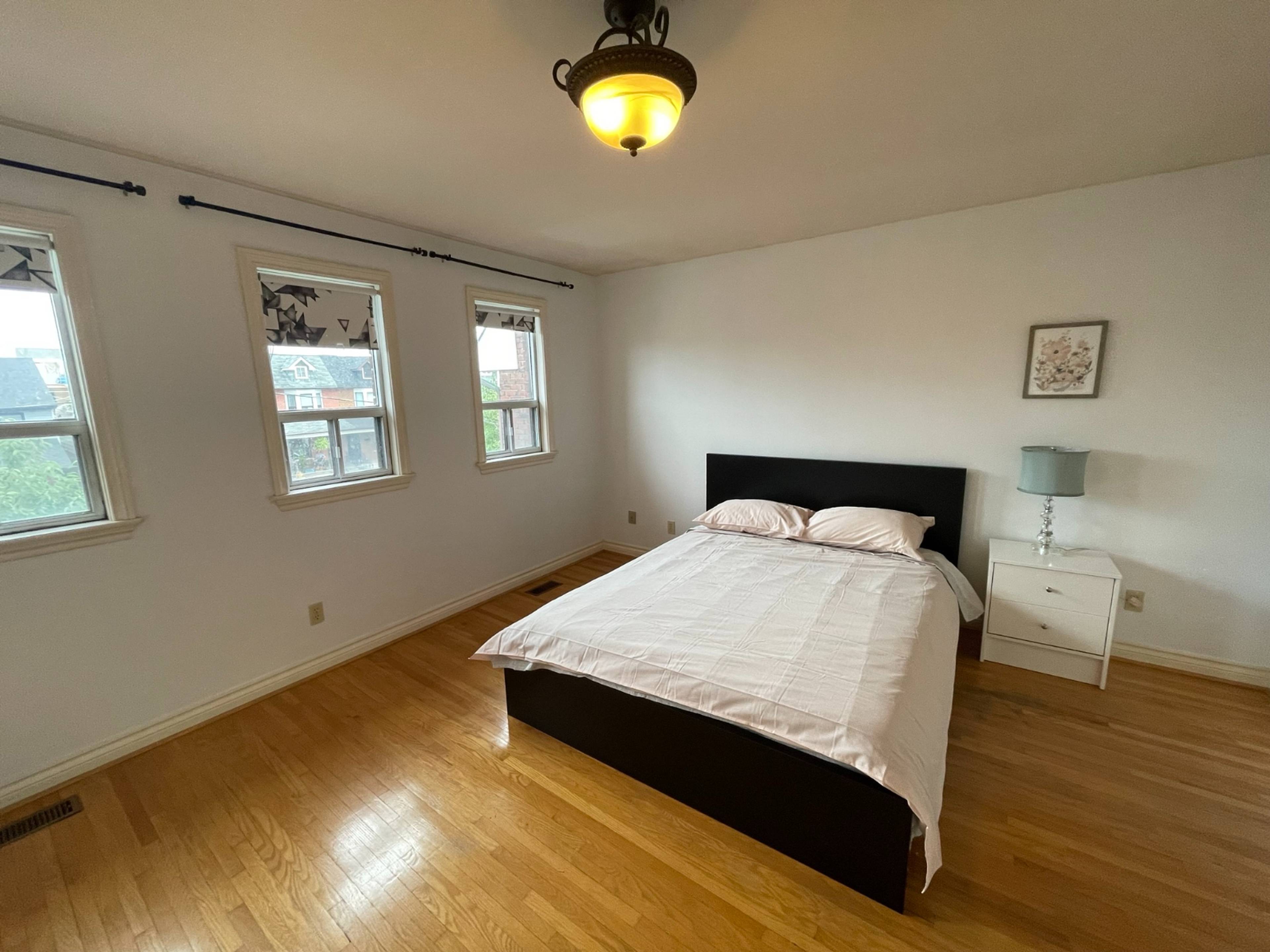 Dufferin and St. Clair Ave West, Toronto, ON Furnished Room for Rent
