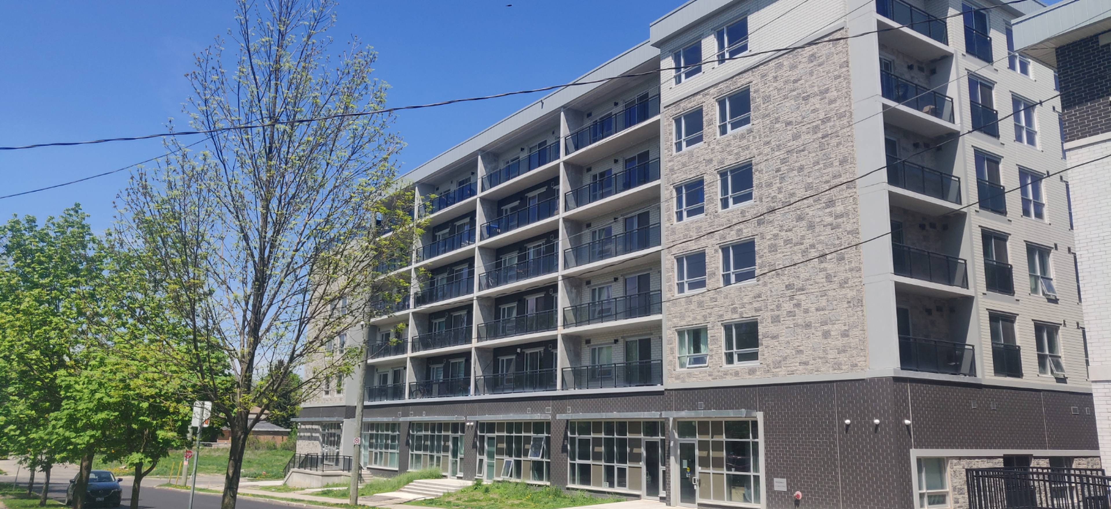 F611 275 Larch St, Waterloo, ON 2 Bedroom Apartment for Rent liv.rent