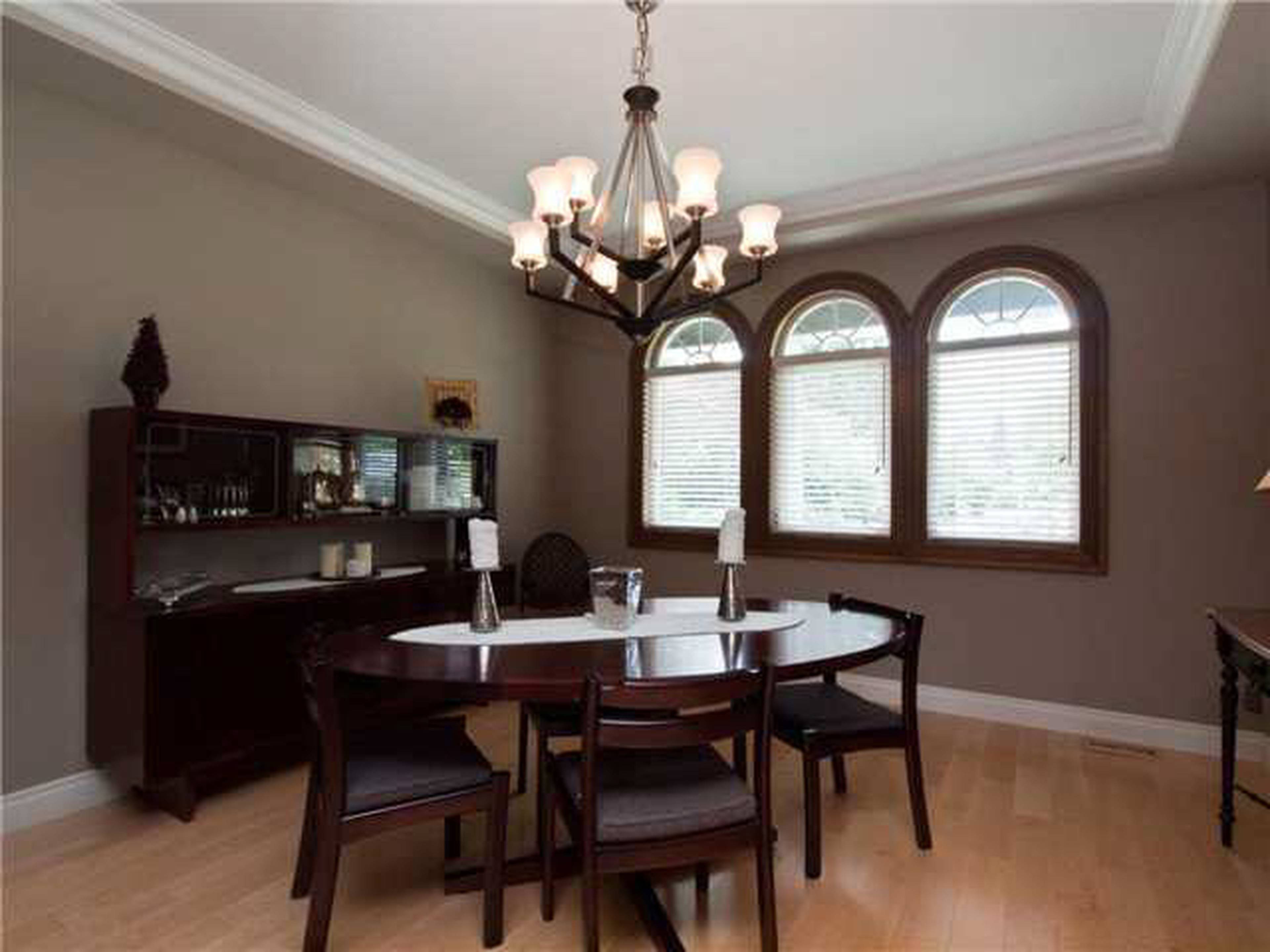 3582 Edgemont Blvd, North Vancouver District, BC 4 Bedroom House for