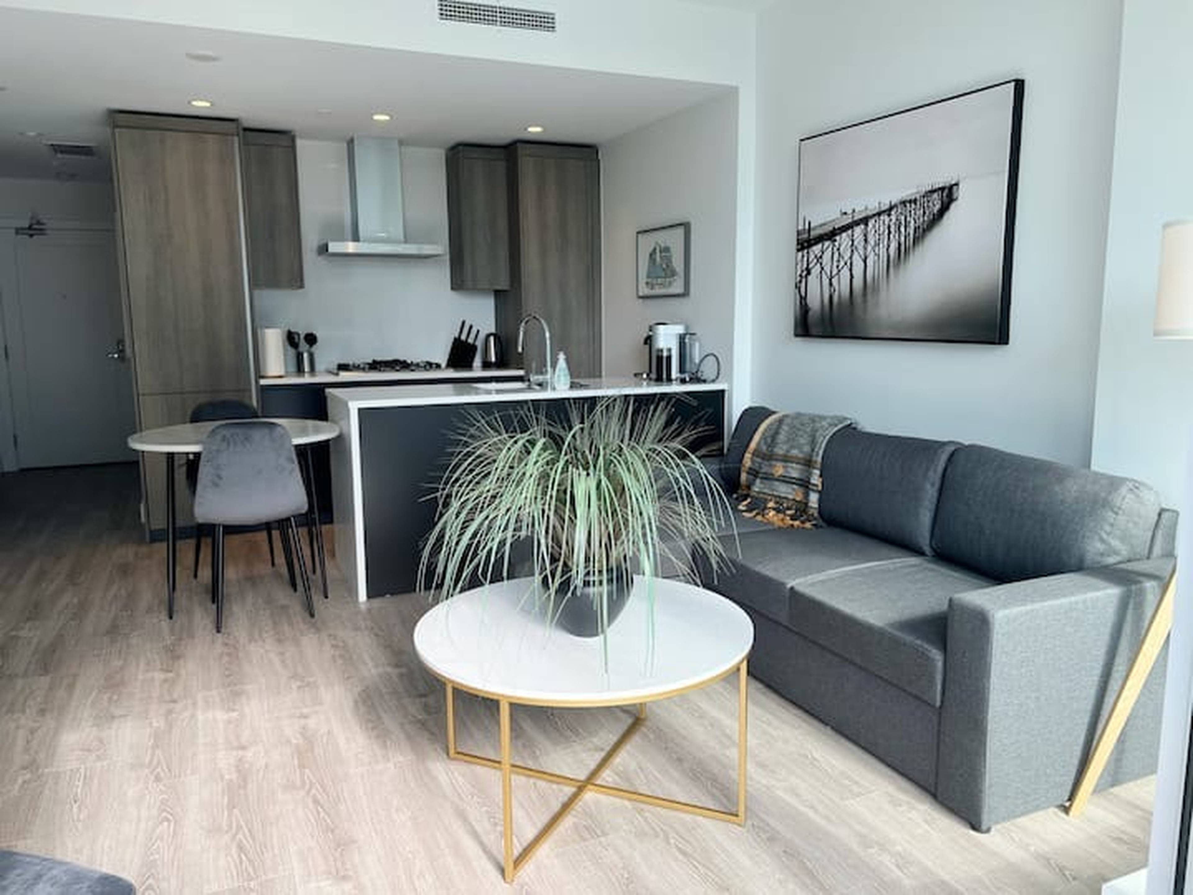 2 Bed  · 1 Bath for rent $3,400 / month