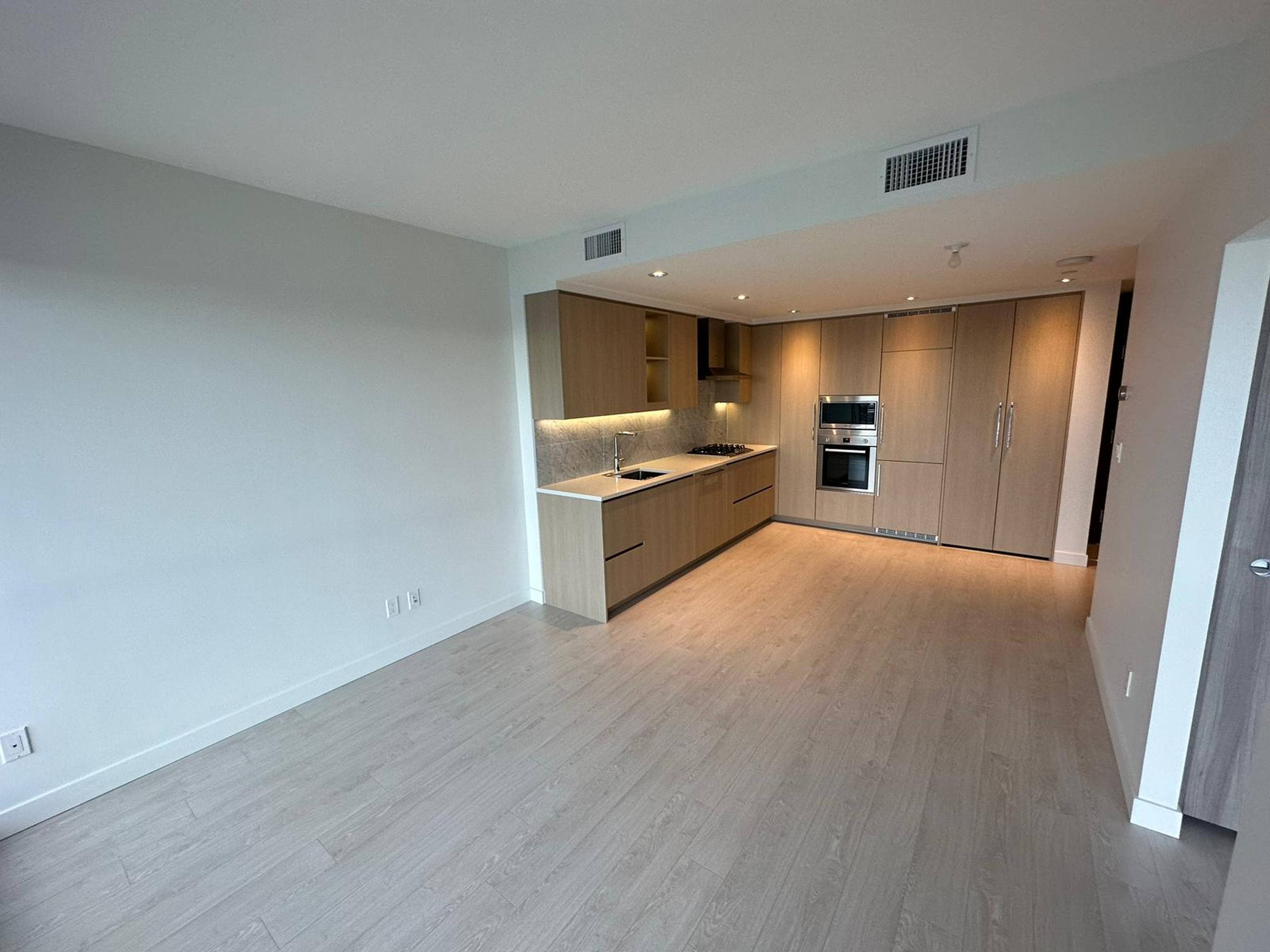 4730 Lougheed Hwy, Burnaby, BC 1 Bedroom Apartment for Rent liv.rent