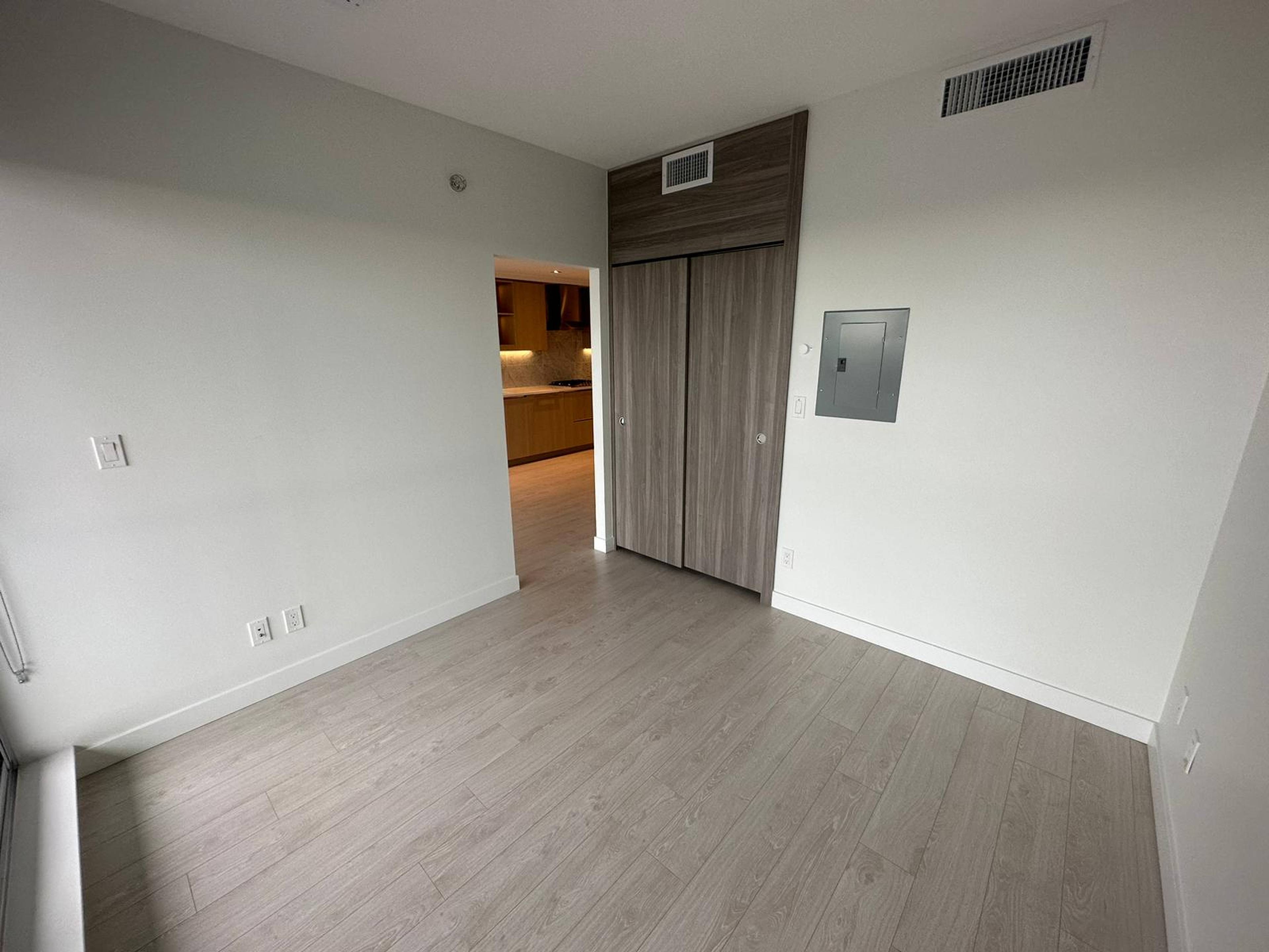 4730 Lougheed Hwy, Burnaby, BC 1 Bedroom Apartment for Rent liv.rent