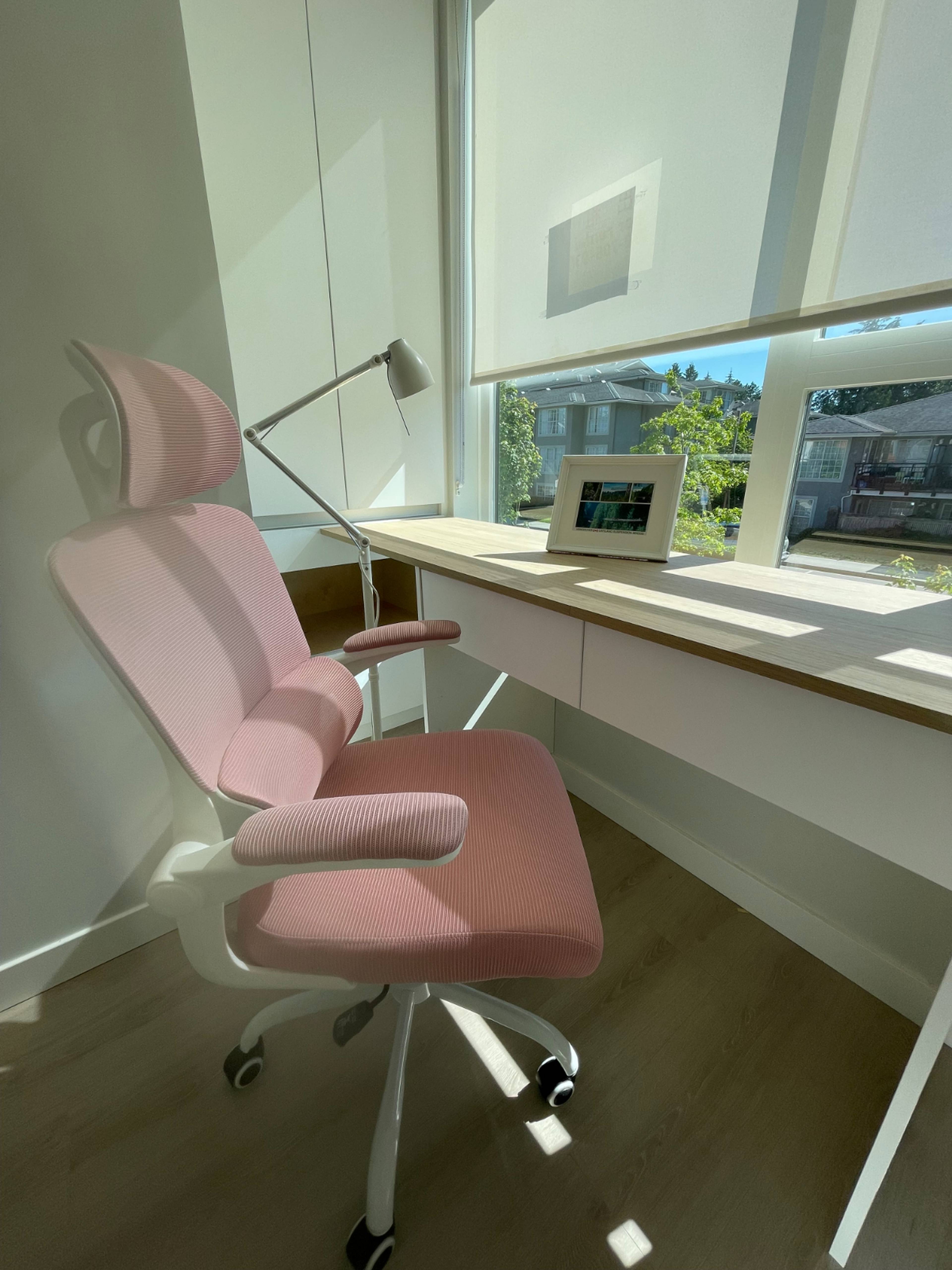 Chambre for rent $1,400 / mois