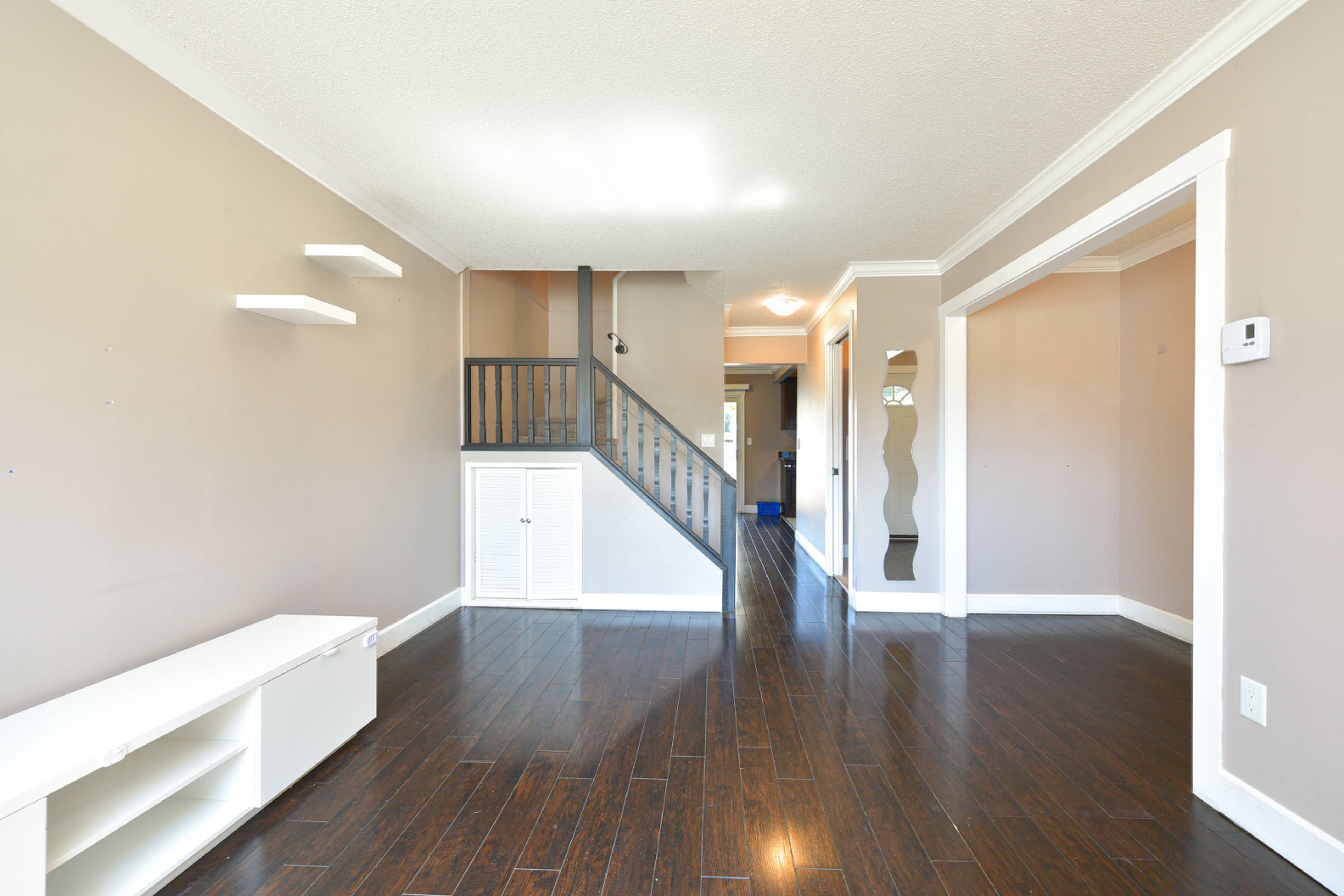 765 Sproule Ave, Coquitlam, BC 3 Bedroom House for Rent liv.rent