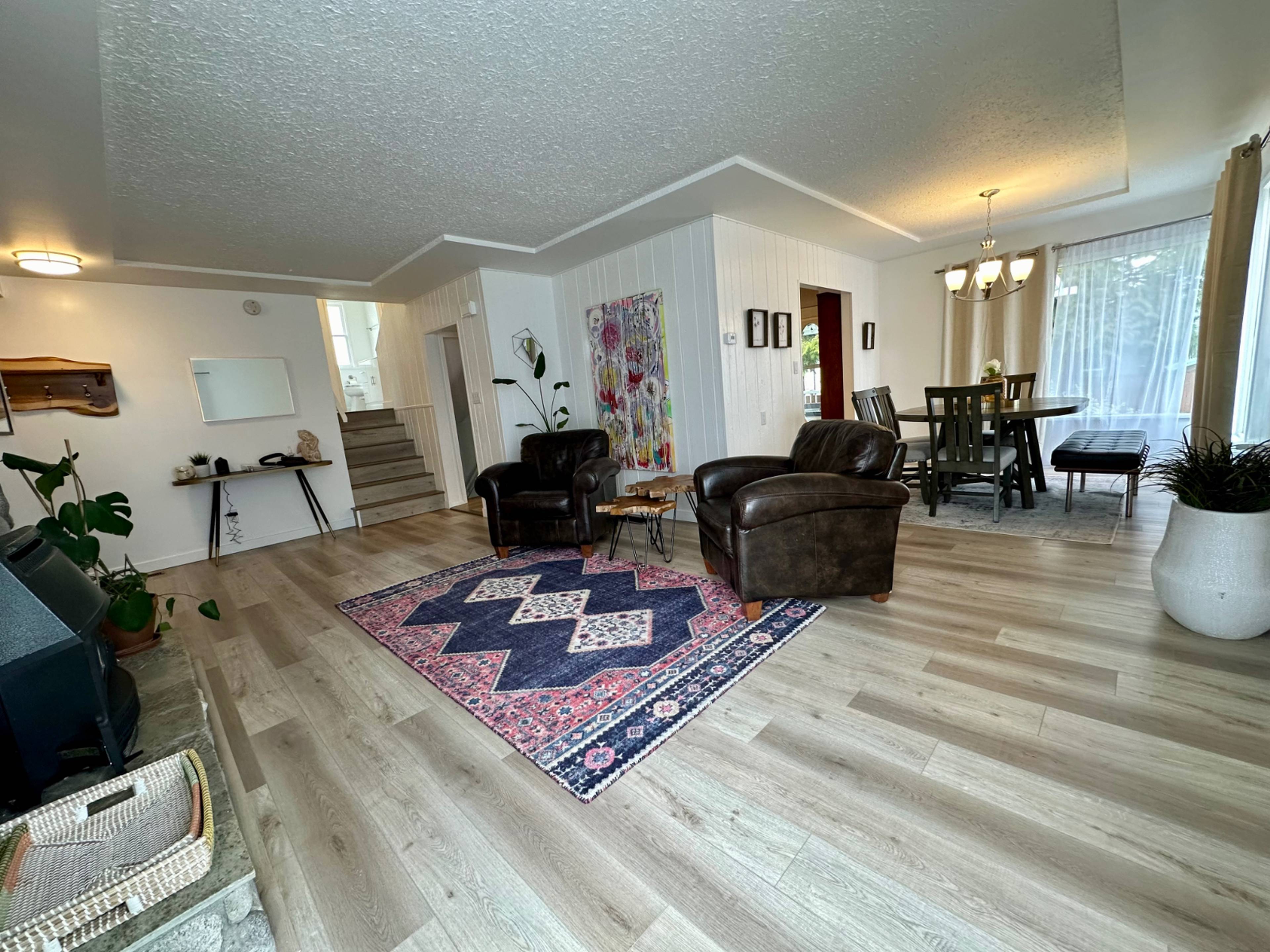 27153 34 Ave, Langley, BC 3 Bedroom House for Rent liv.rent