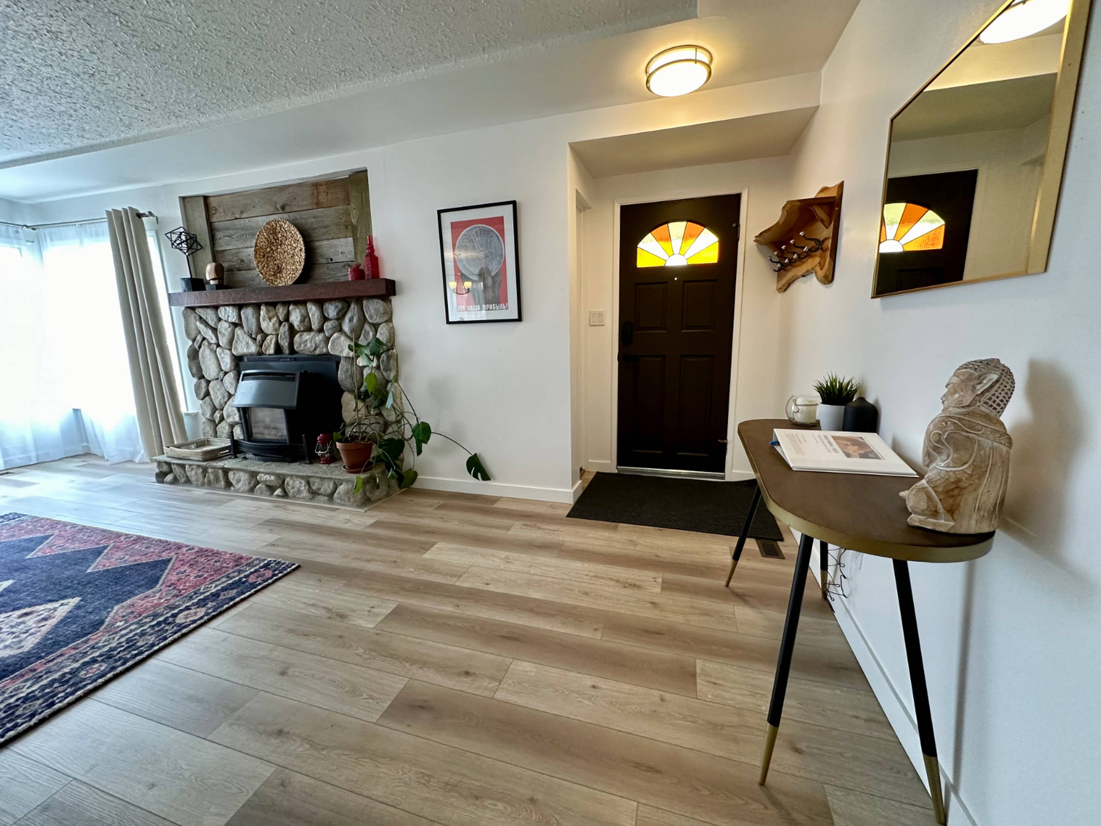 27153 34 Ave, Langley, BC 3 Bedroom House for Rent liv.rent