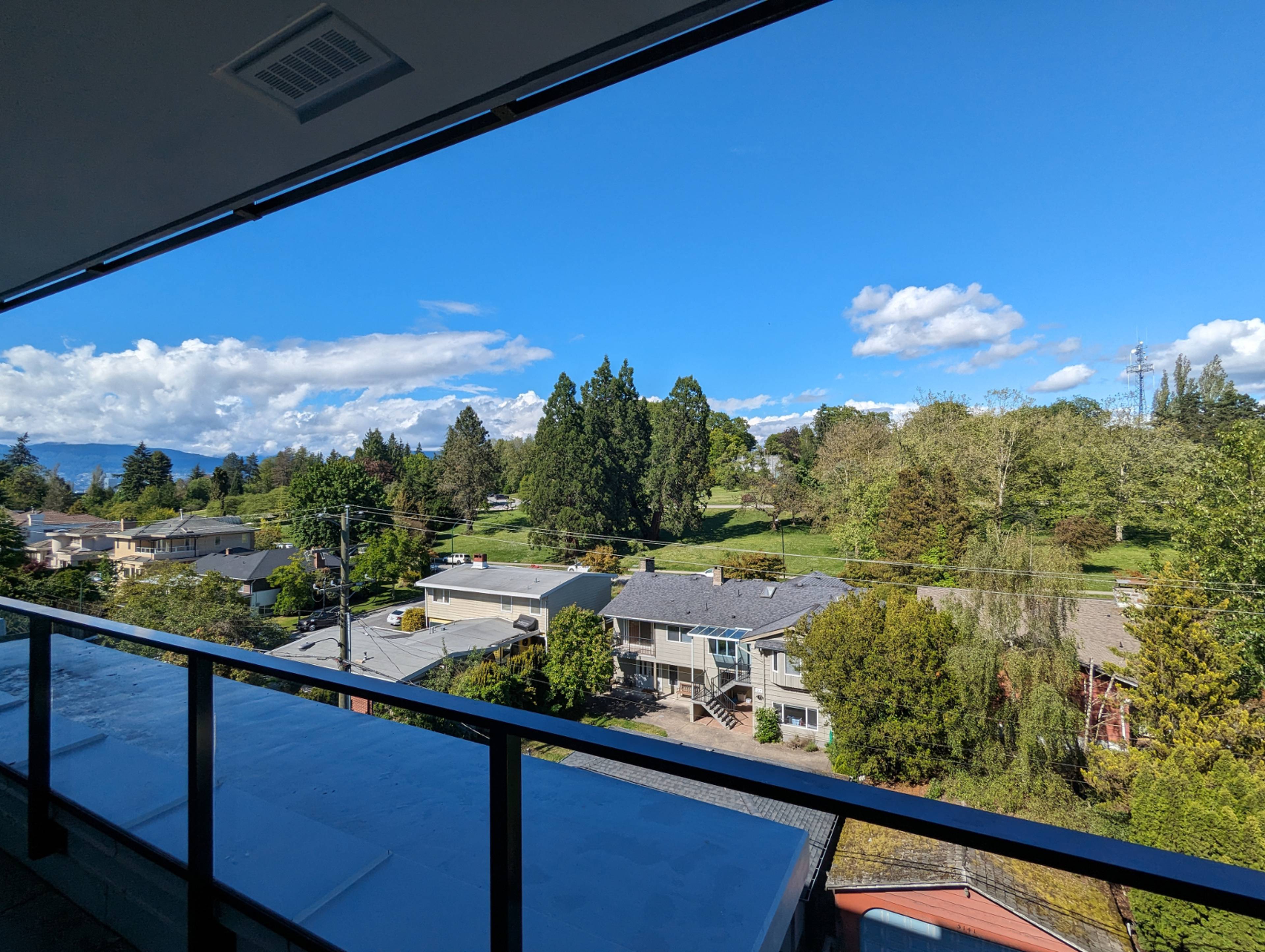 5168 Cambie Street, Vancouver, BC 2 Bedroom Apartment for Rent liv.rent