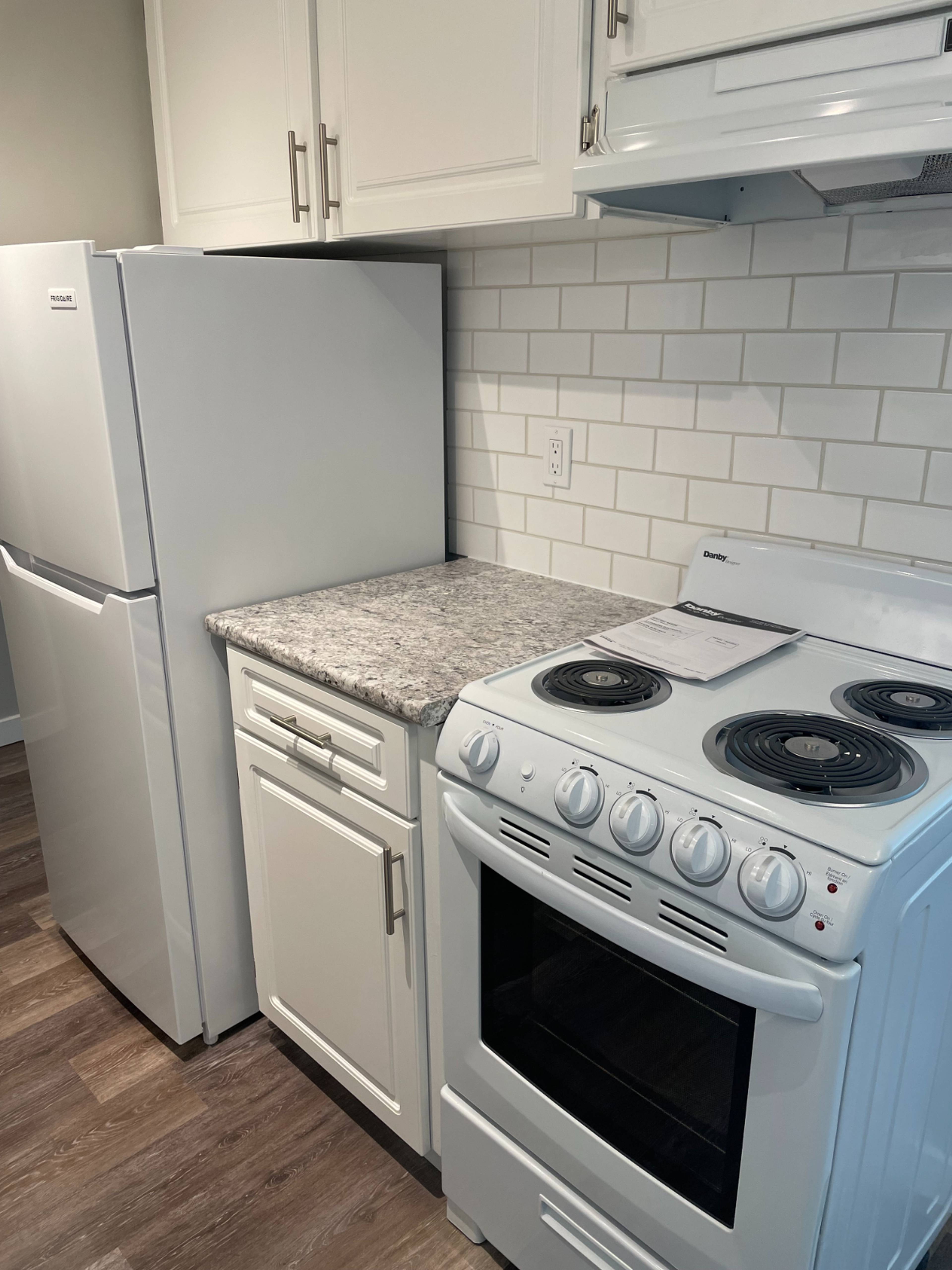 104 7035 Arcola St, Burnaby, BC 1 Bedroom Apartment for Rent liv.rent