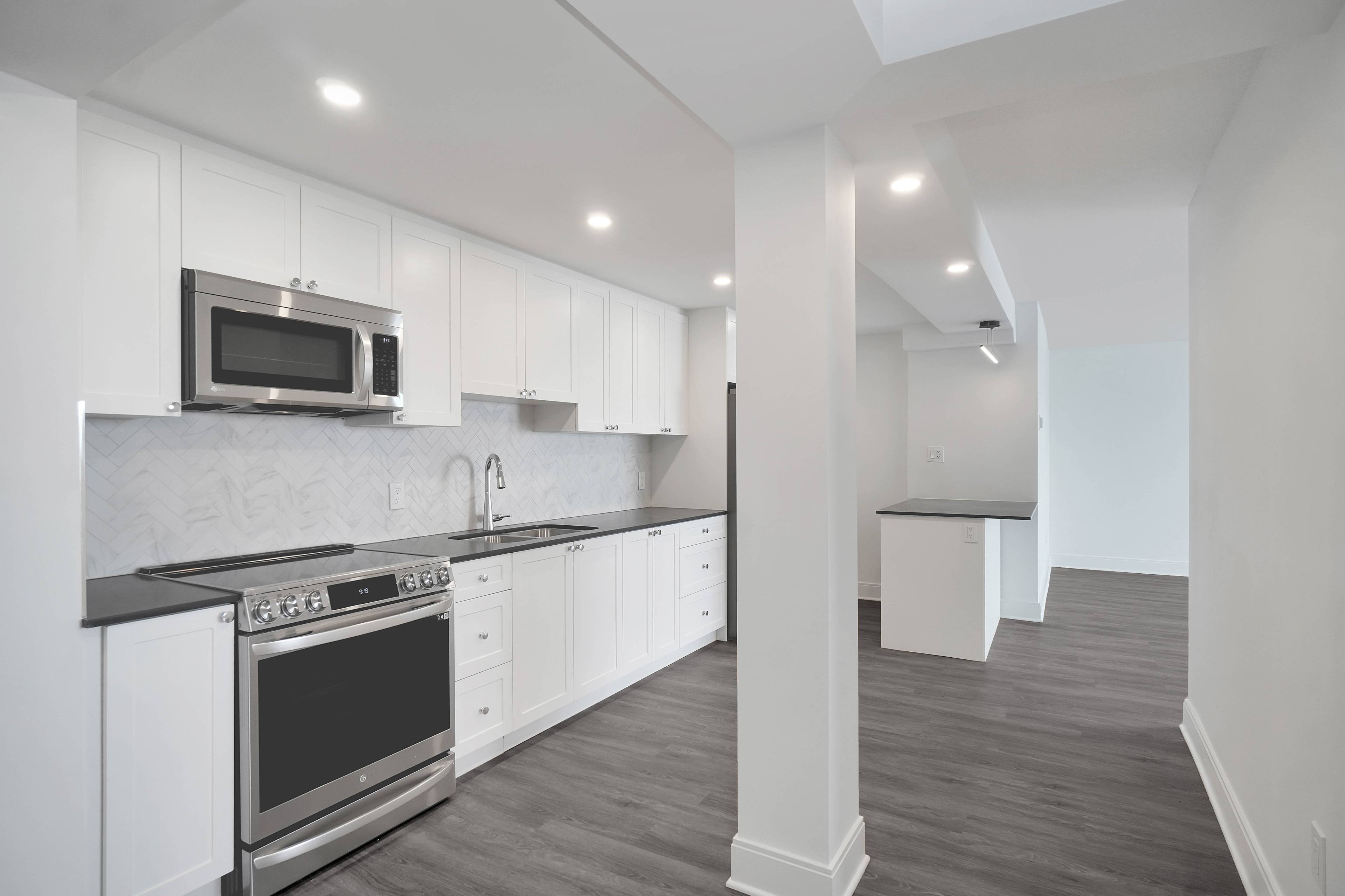 2222 Bellevue Avenue