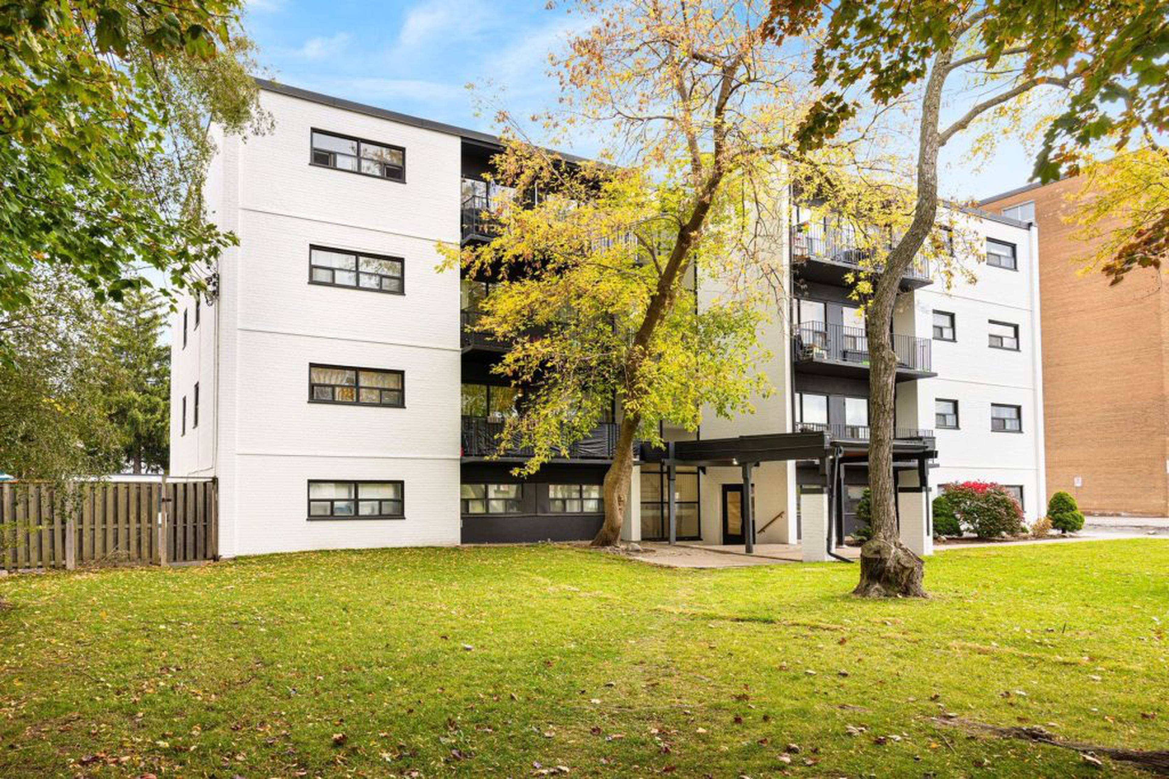 2 Bed  · 1 Bath for rent $2,341 / month