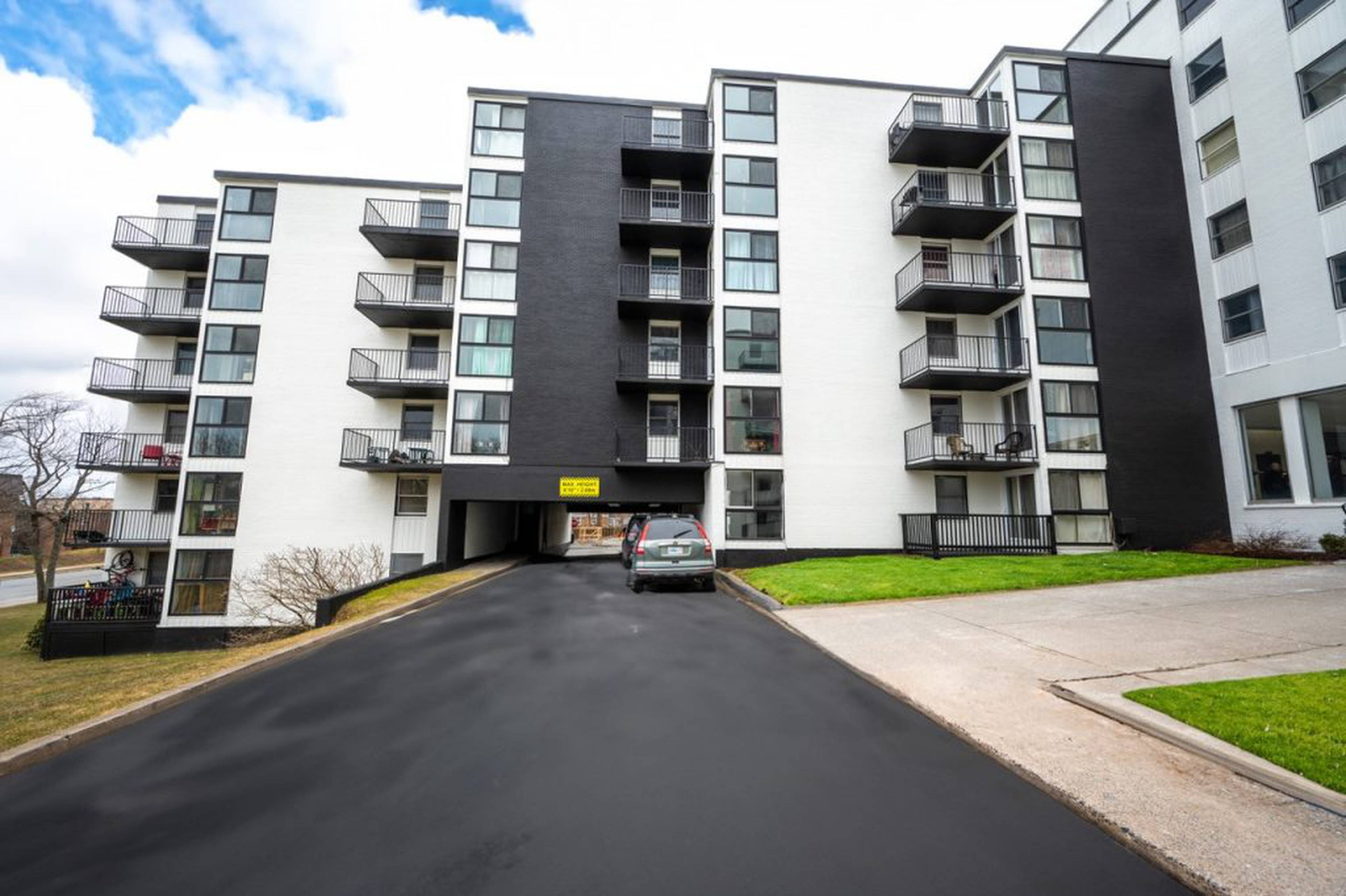 2 Bed  · 1 Bath for rent $2,253 / month