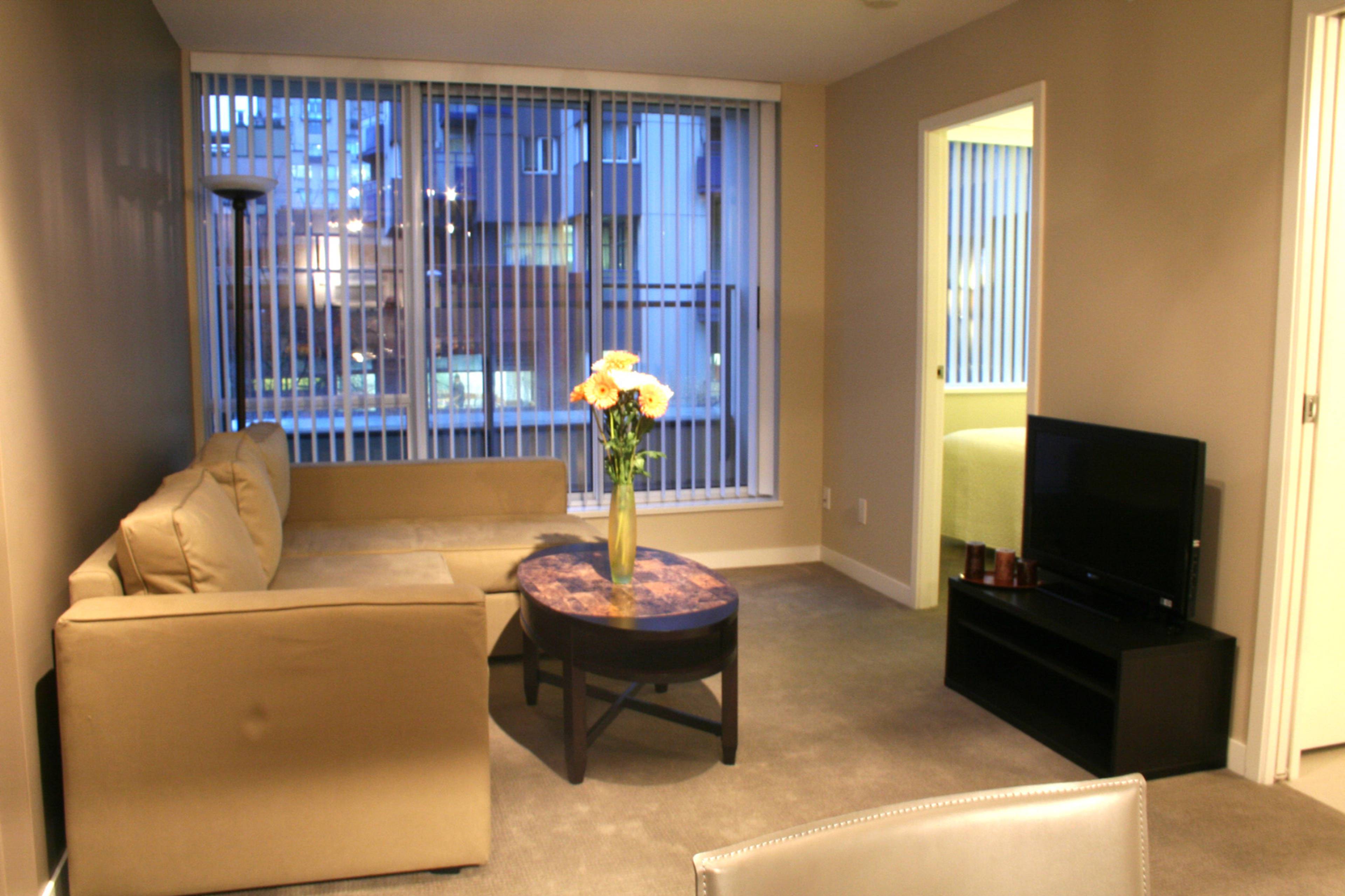 1082 Seymour St, Vancouver, BC 1 Bedroom Apartment for Rent liv.rent