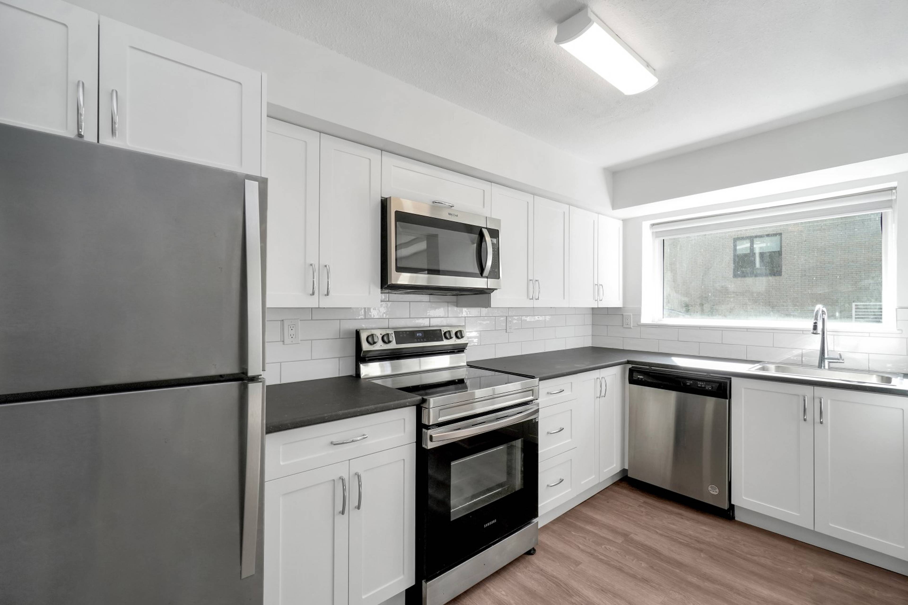 1 ch.  · 1 s. de bains for rent $2,150 / mois