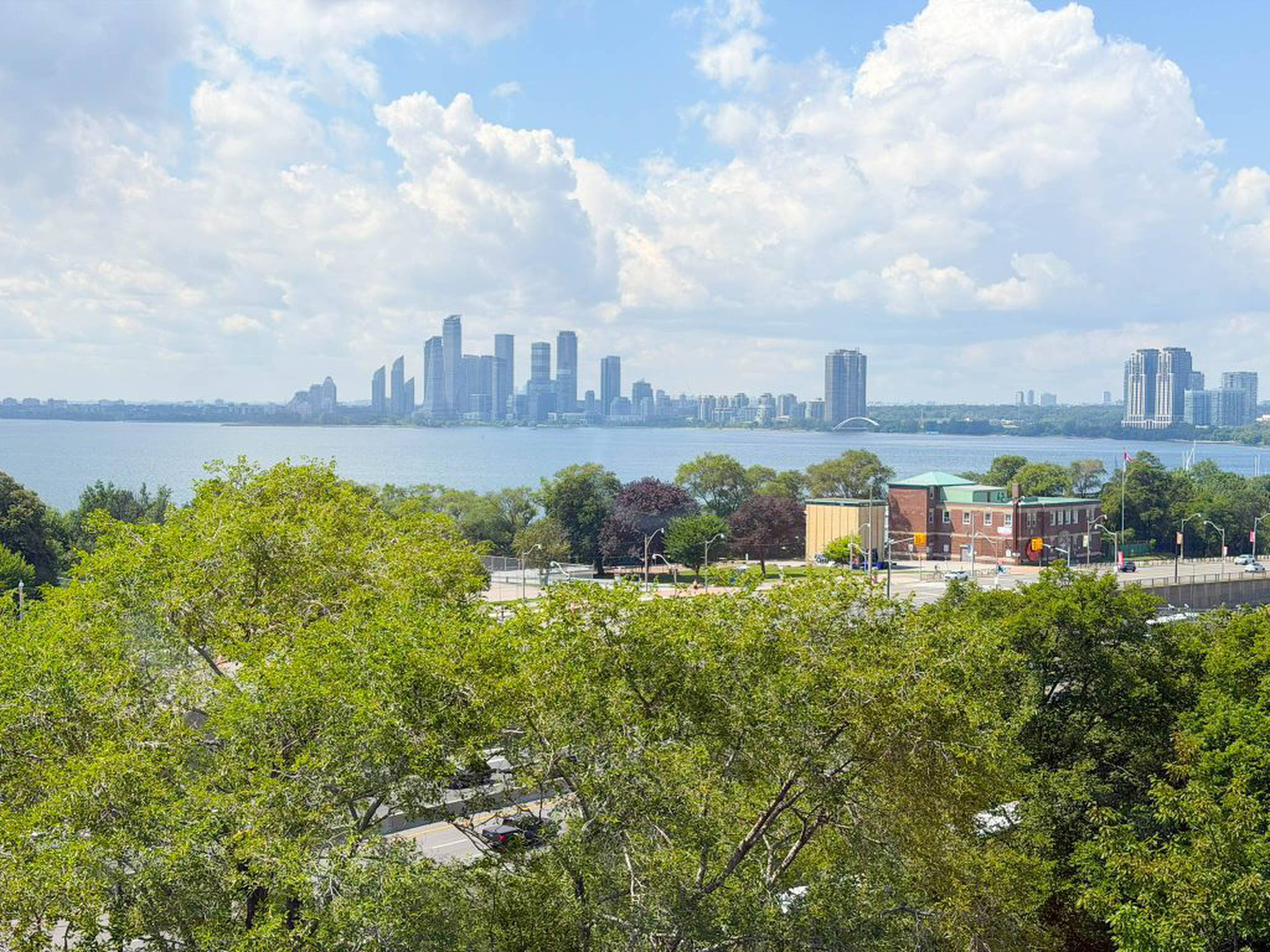 1 Bed  · 1 Bath for rent $1,899 / month
