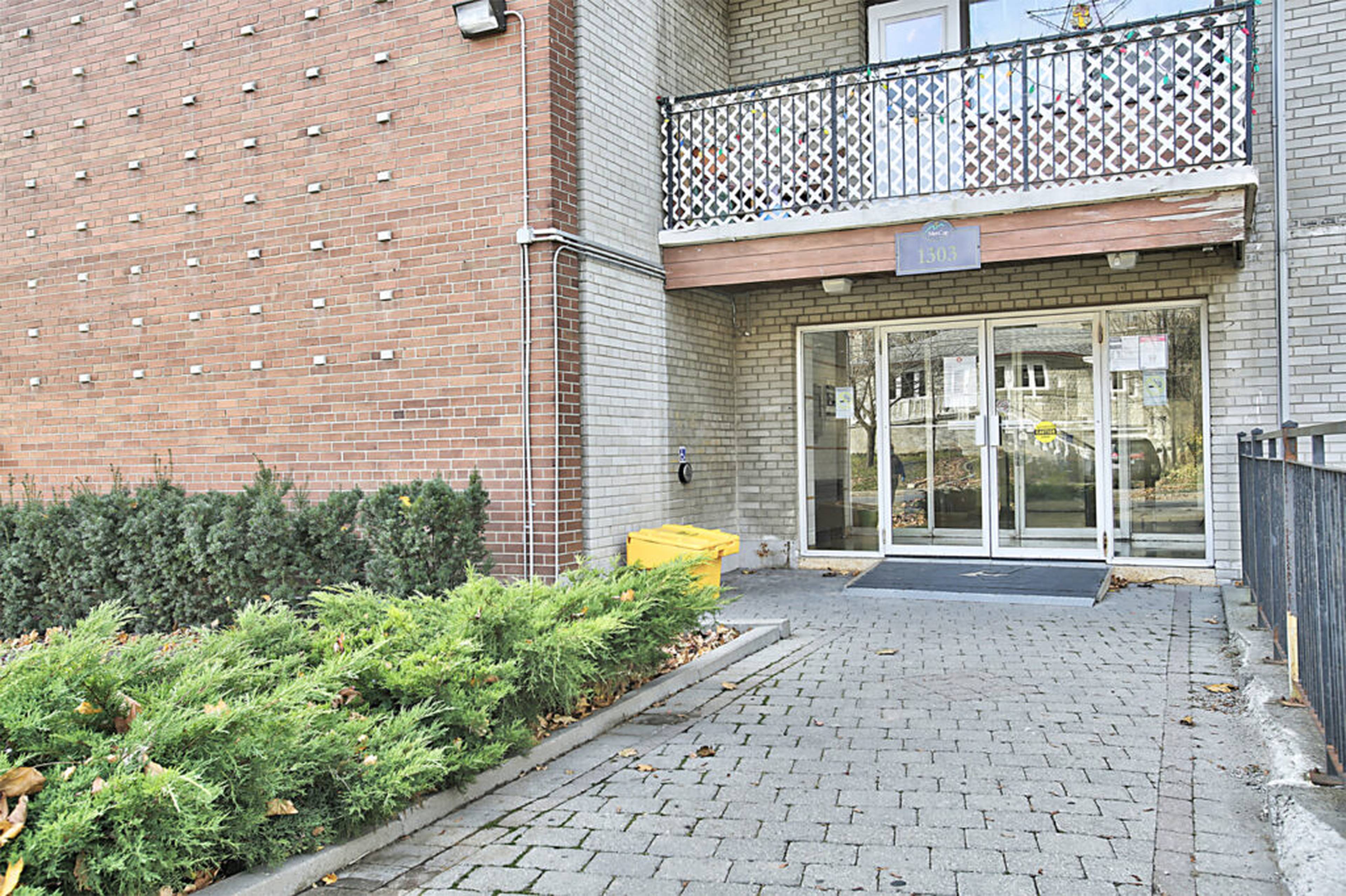 3 Bed  · 1 Bath for rent $2,549 / month