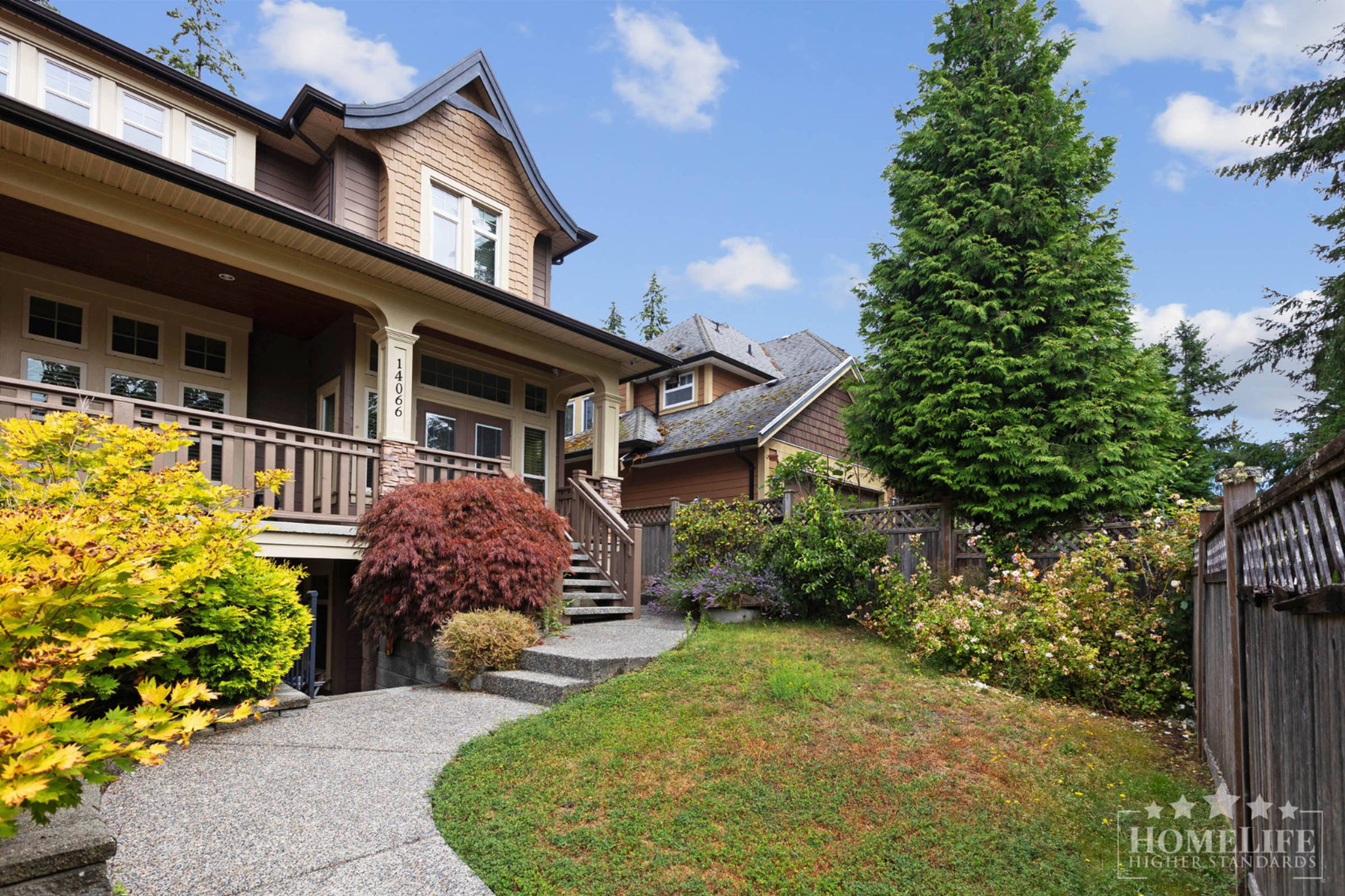 Upper House 14066 24 Ave, Surrey, BC 4 Bedroom Room for Rent liv.rent