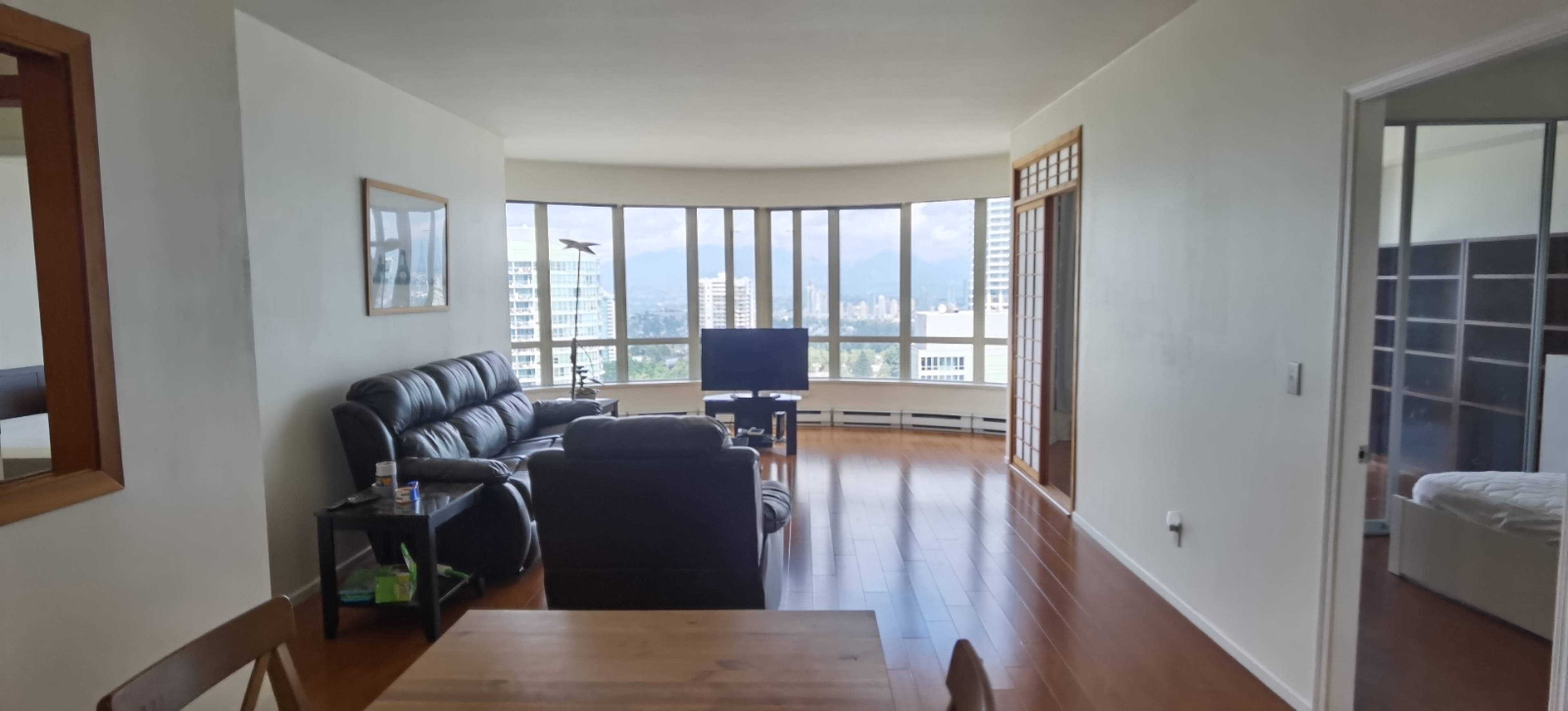 2102 6220 McKay Ave, Burnaby, BC 2 Bedroom Apartment for Rent liv