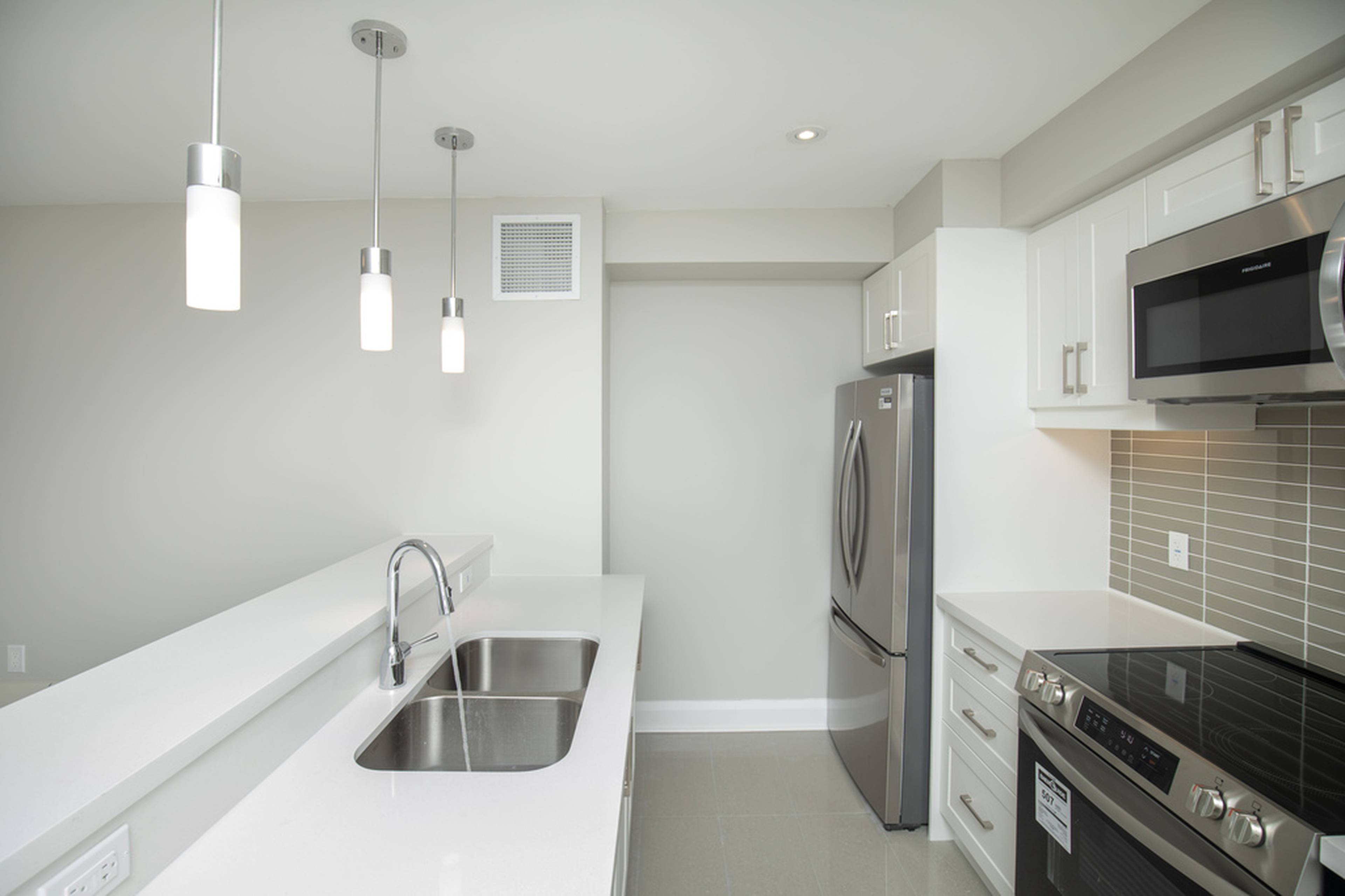 3 Bed  · 1 Bath for rent $2,899 / month