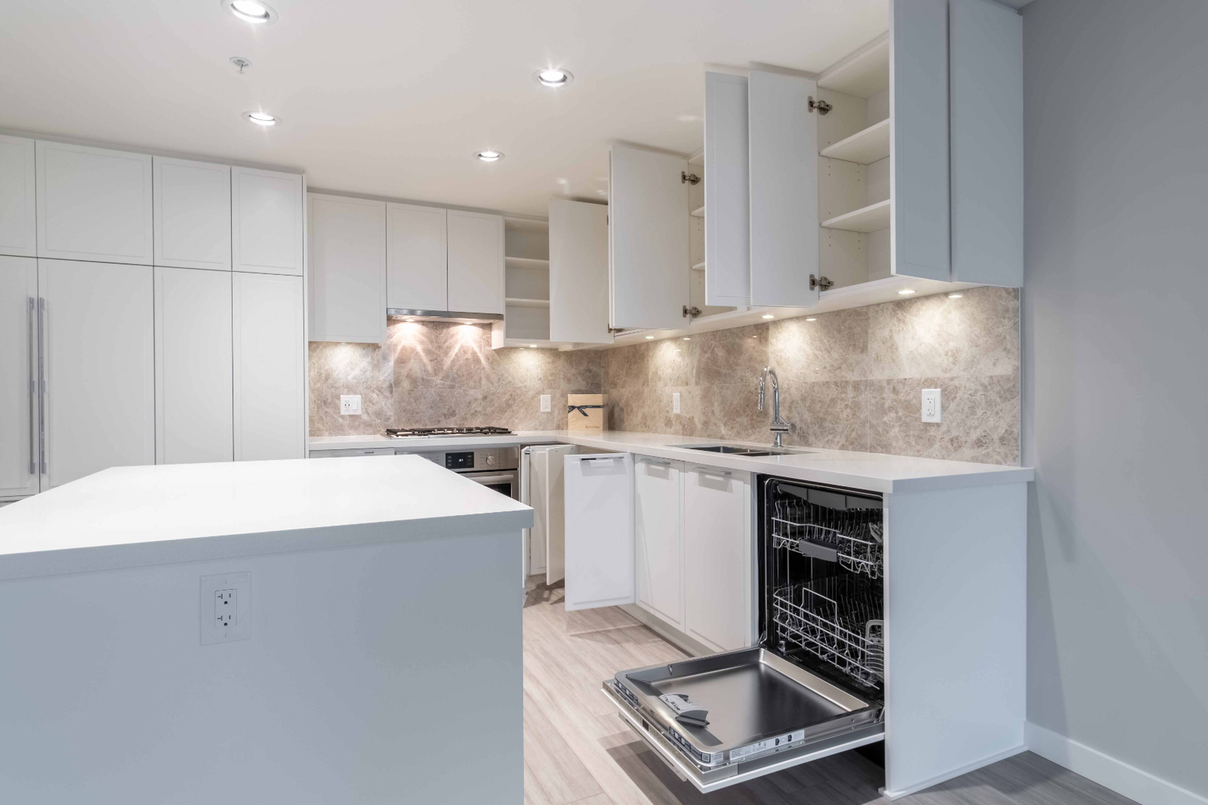 704 3198 Riverwalk Avenue, Vancouver, BC 2 Bedroom Apartment for