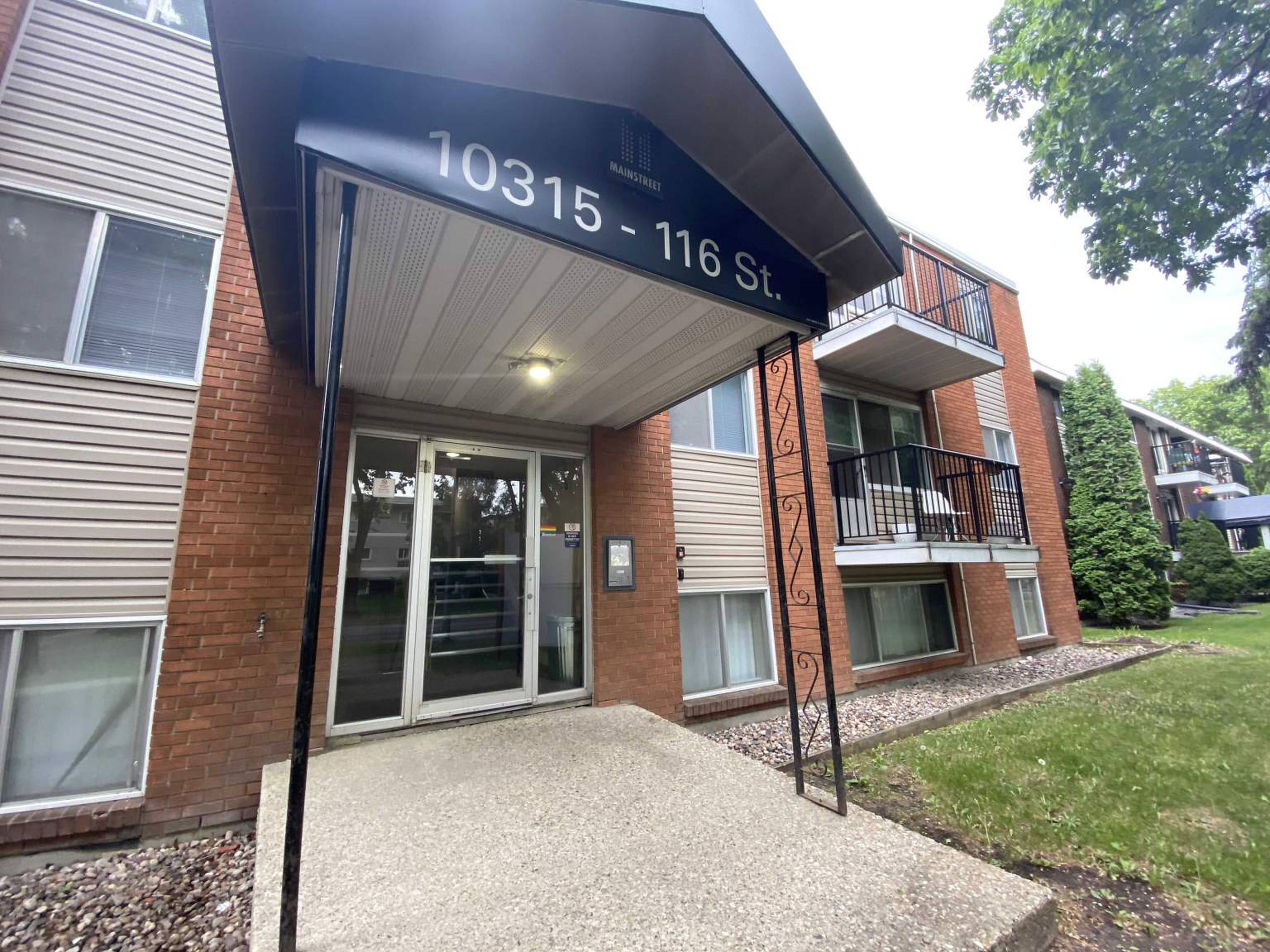 1 Bed  · 1 Bath for rent $1,100 / month