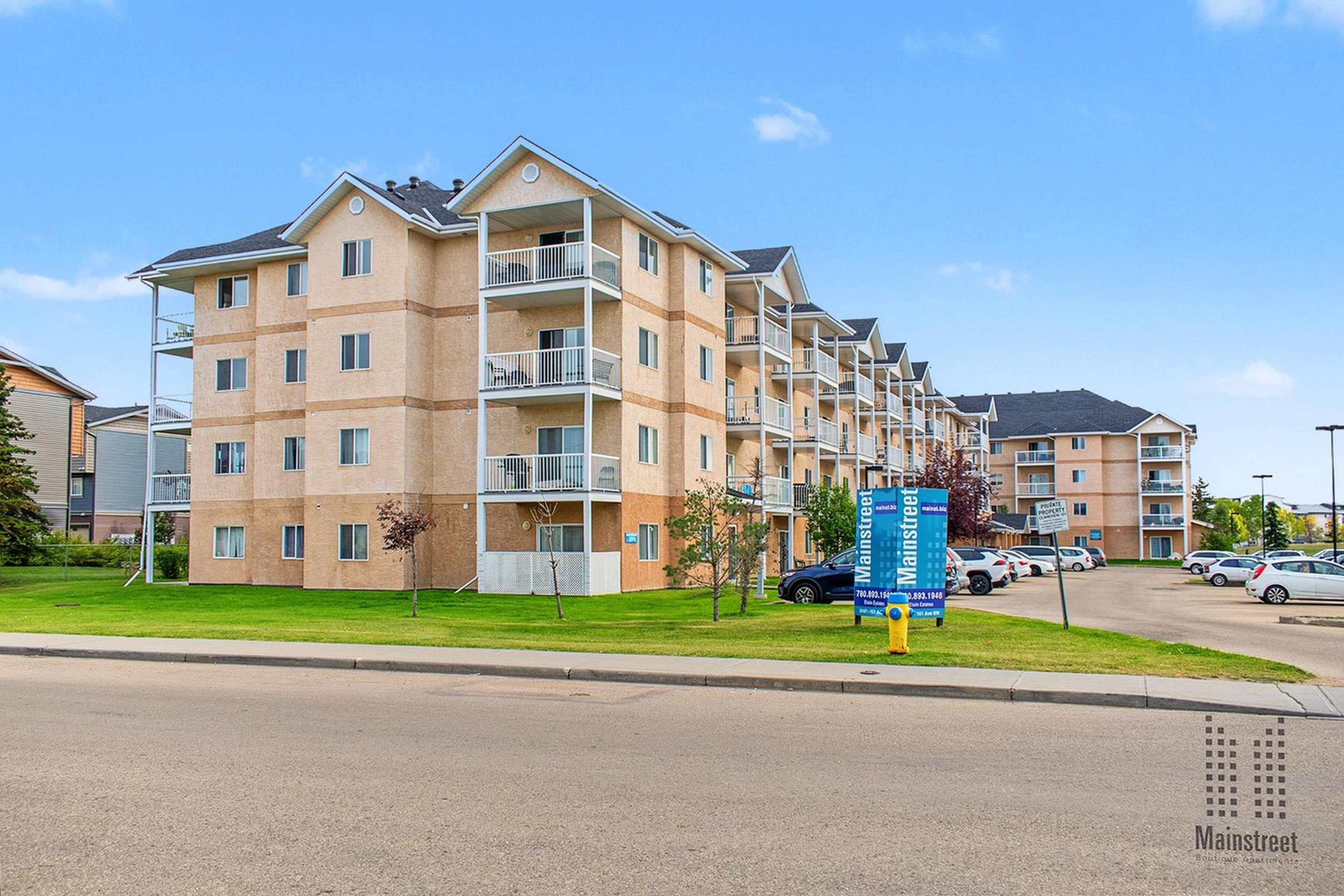 2 Bed  · 1 Bath for rent $1,442 / month