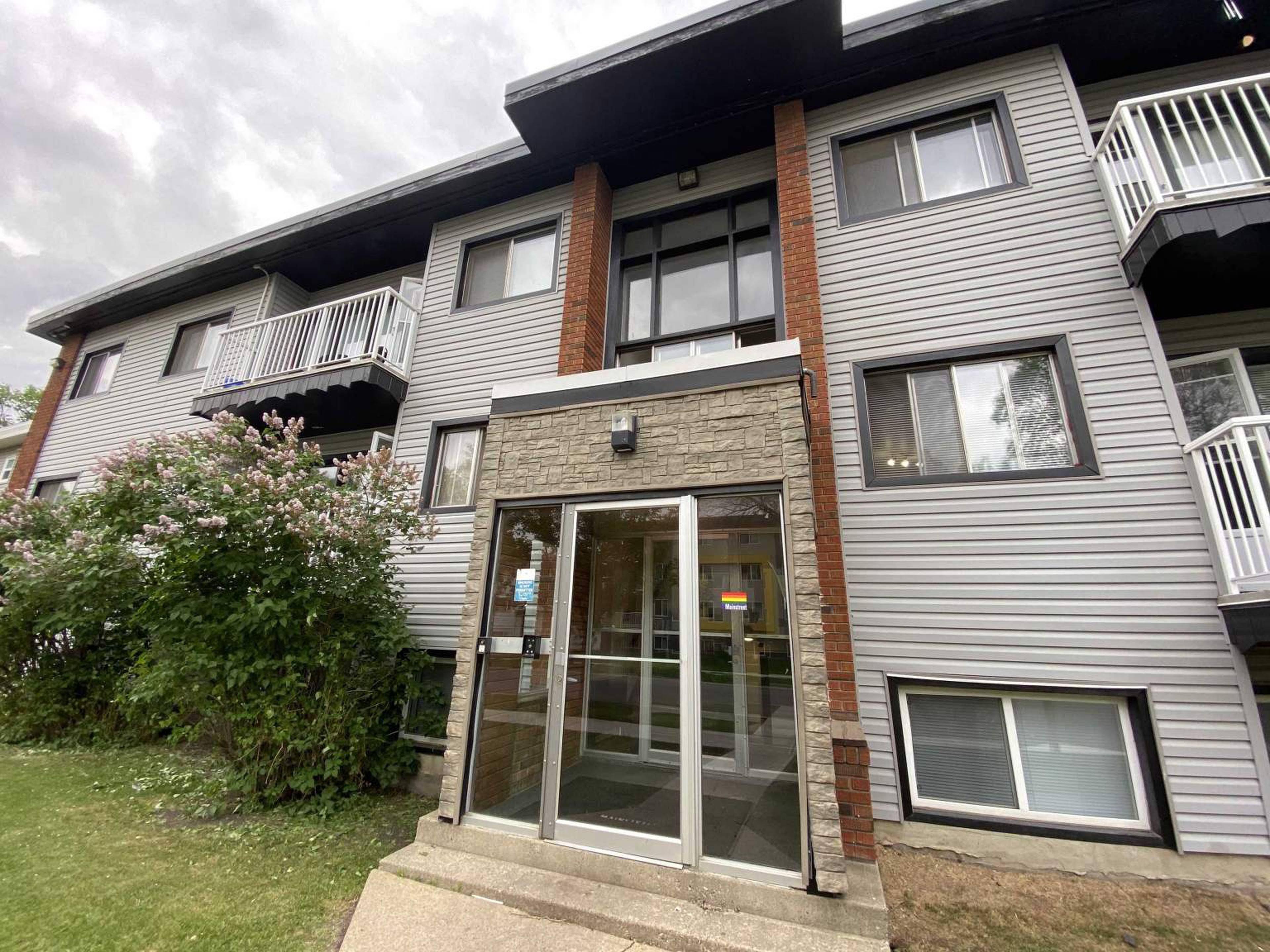 1 Bed  · 1 Bath for rent $1,069 / month