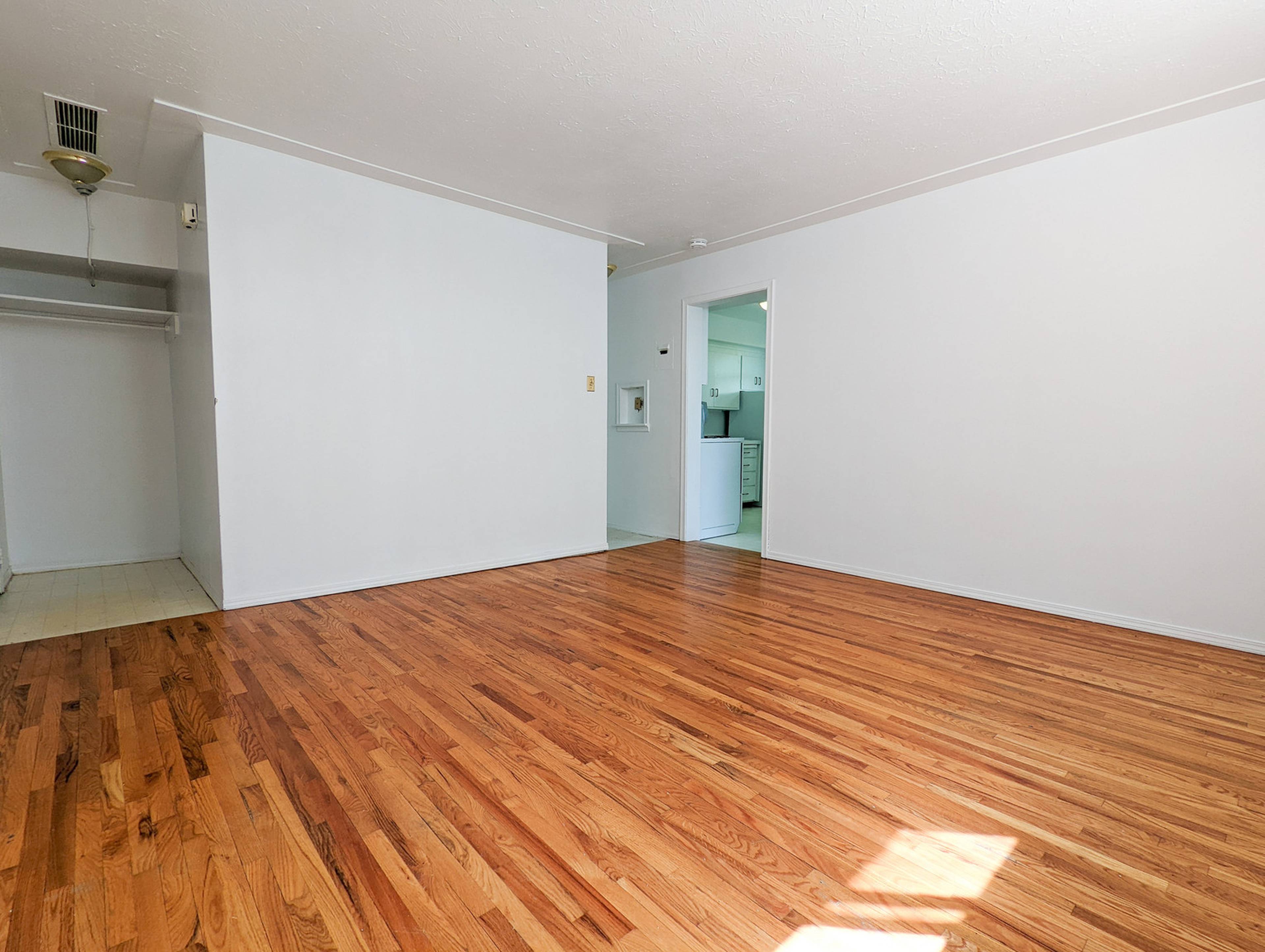 Studio  · 1 Bath for rent $989 / month