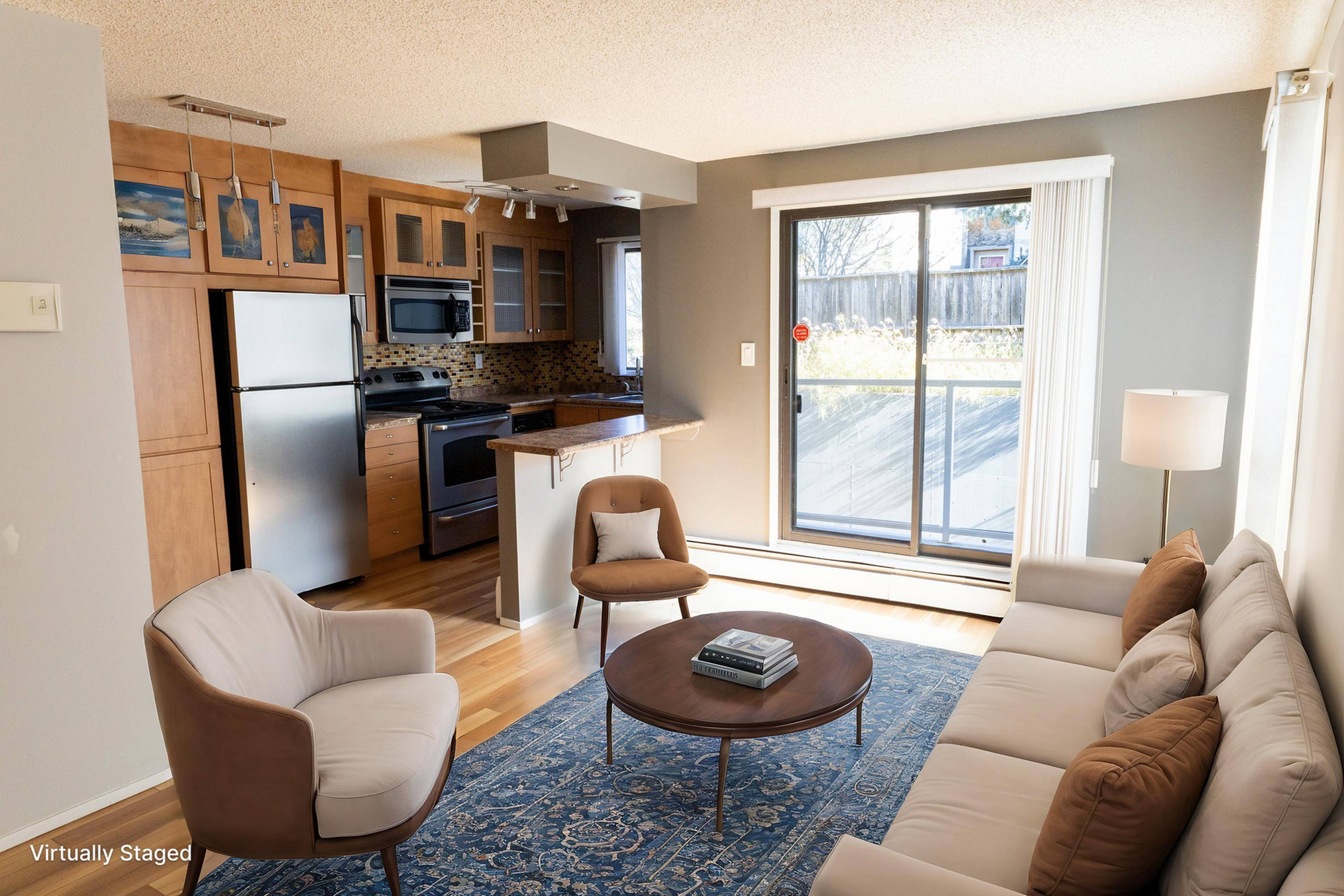2 ch.  · 1 s. de bains for rent $1,599 / mois