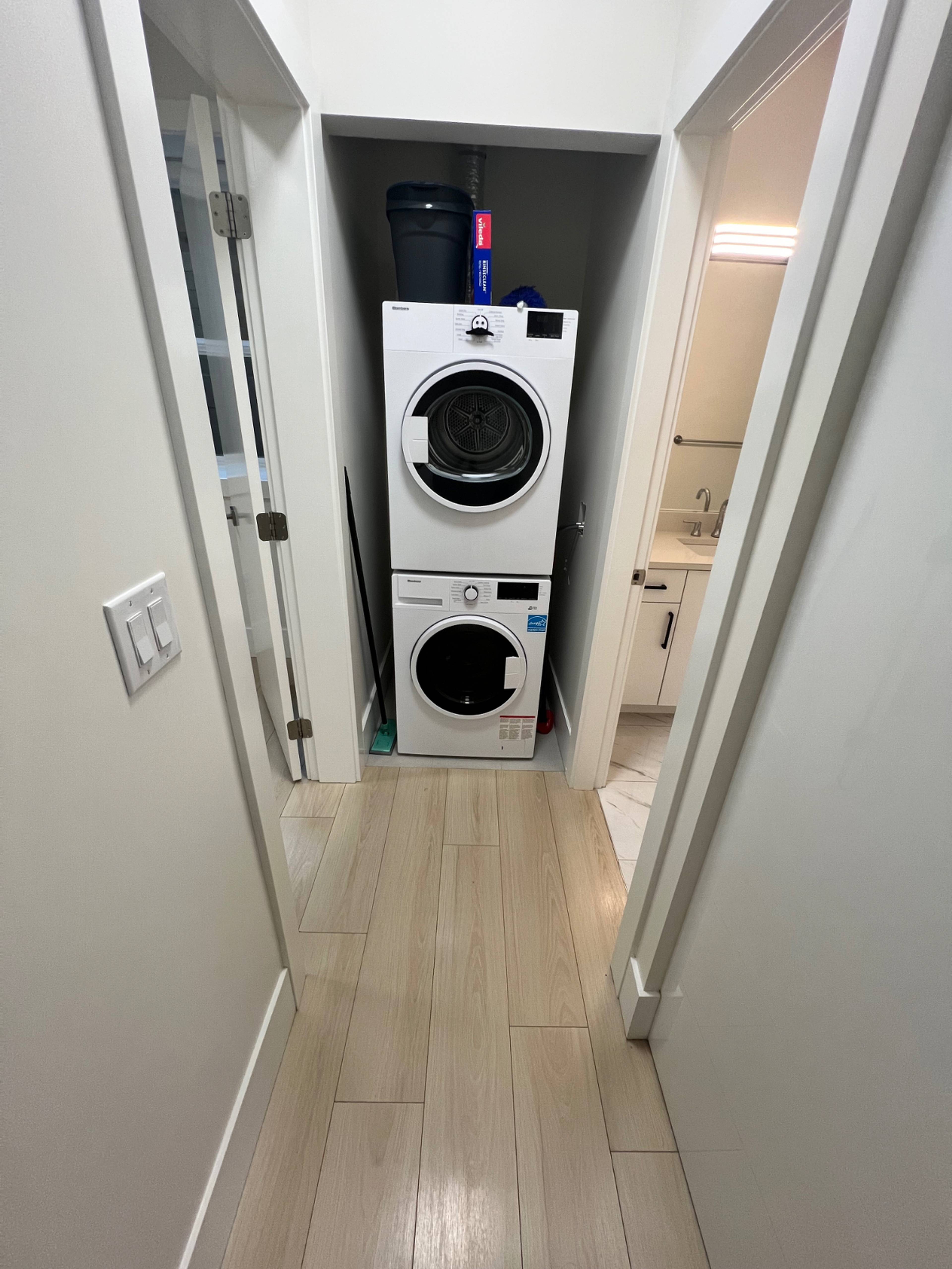 14475 mann park crescent, white rock, BC 1 Bedroom Room for Rent